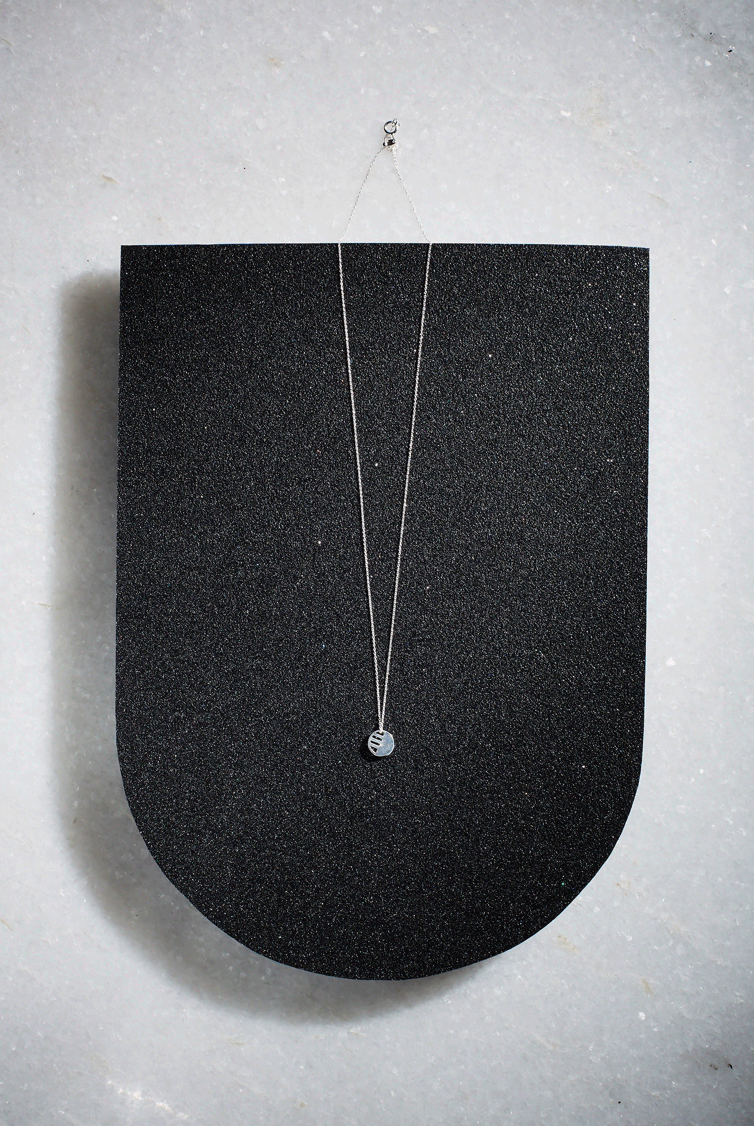Silver-Eclipse-Mini-Disc-P-Full-KIND-Jewellery.gif