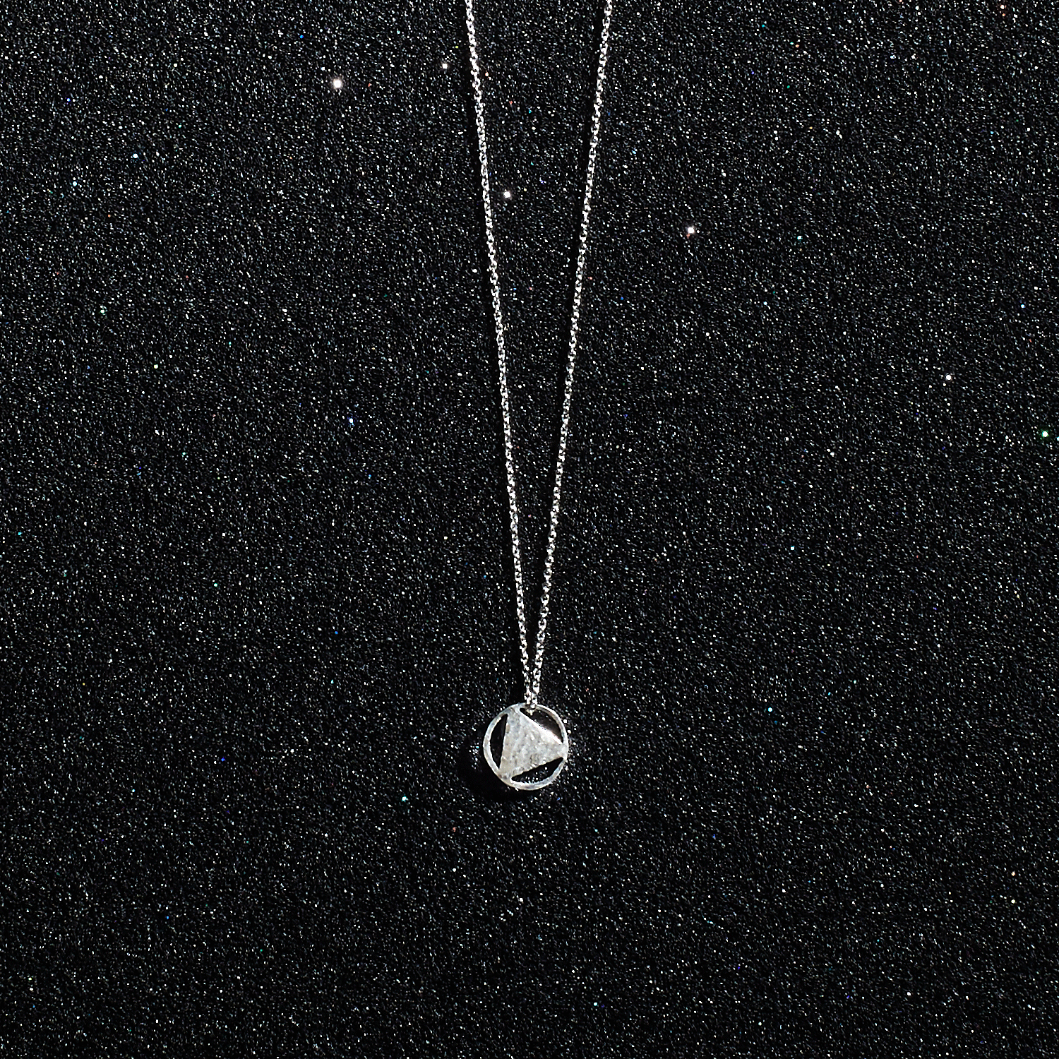 Silver-Elements-Mini-Disc-H-KIND-Jewellery.gif