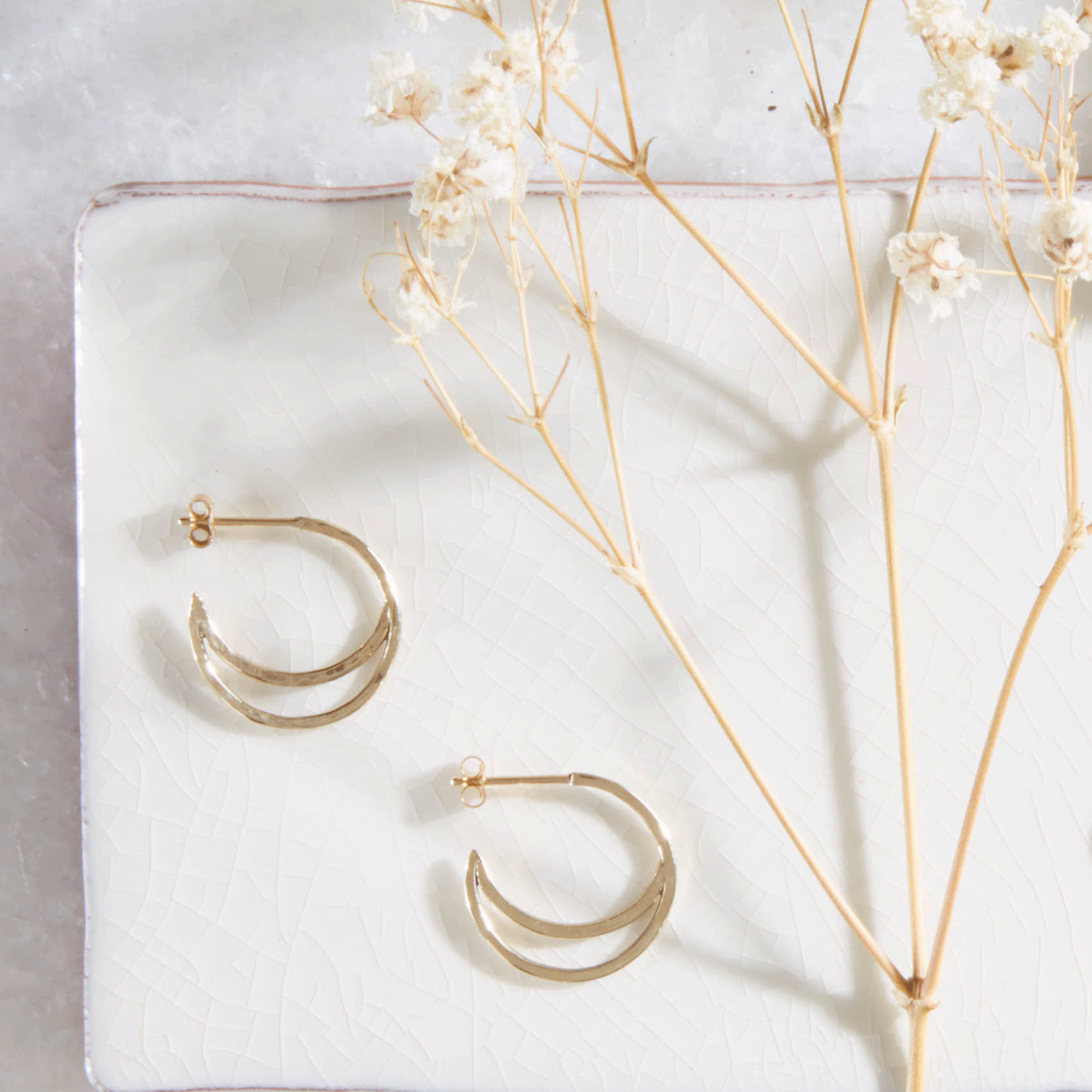 Gold-Crescent-Lune-Hoop-Earrings.gif