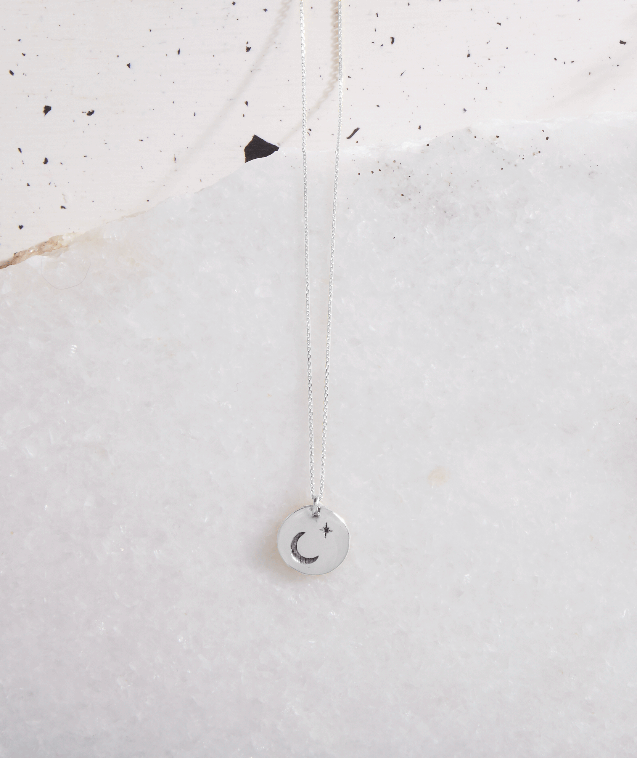 Silver-Stella-Necklace.gif