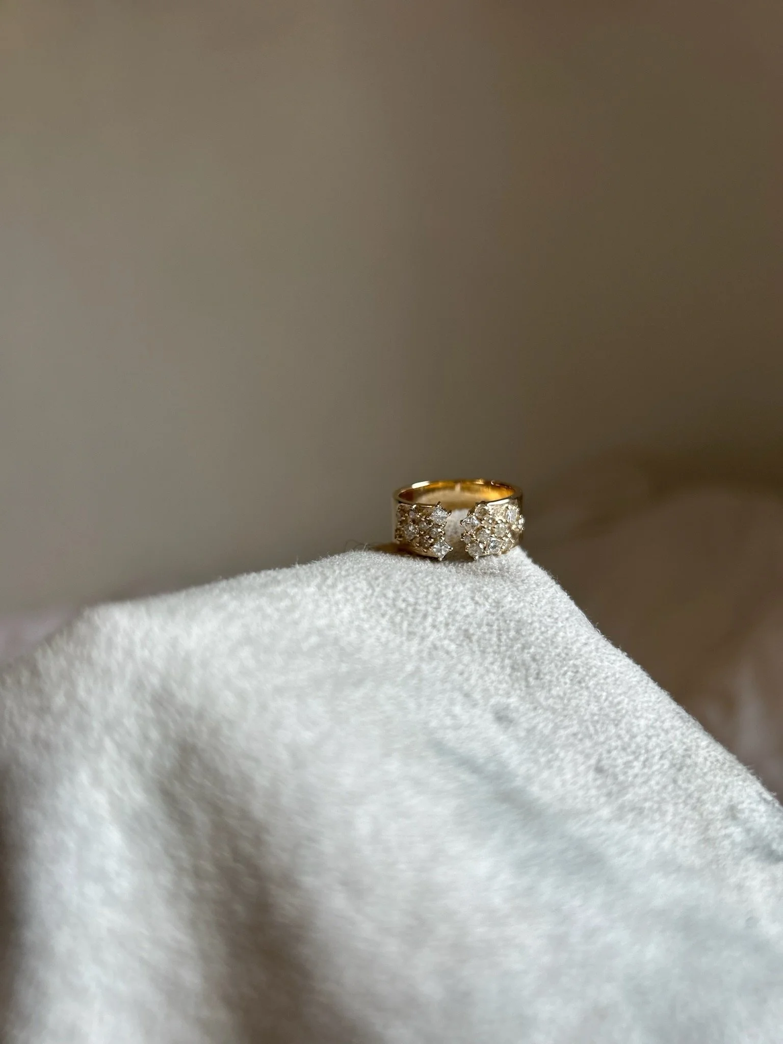 We love a commission that surprises us 🤍

Two diamond clusters on a wide band of 18ct Fairmined Gold &mdash; bold, sculptural, and completely unlike anything off the shelf. This is what happens when someone comes to us with a vision and we just get 