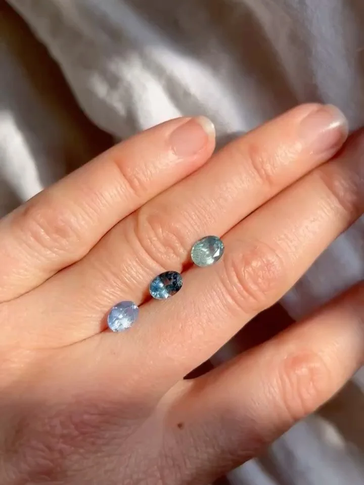 Whatever cut, colour or carat that you&rsquo;re drawn to &mdash; we&rsquo;ll help you find it 🤍 Stone sourcing is one of the most personal aspect of a bespoke project, and subsequently one of our favourite parts!
