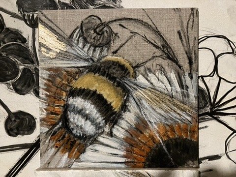Bee Study - Buzz Queen