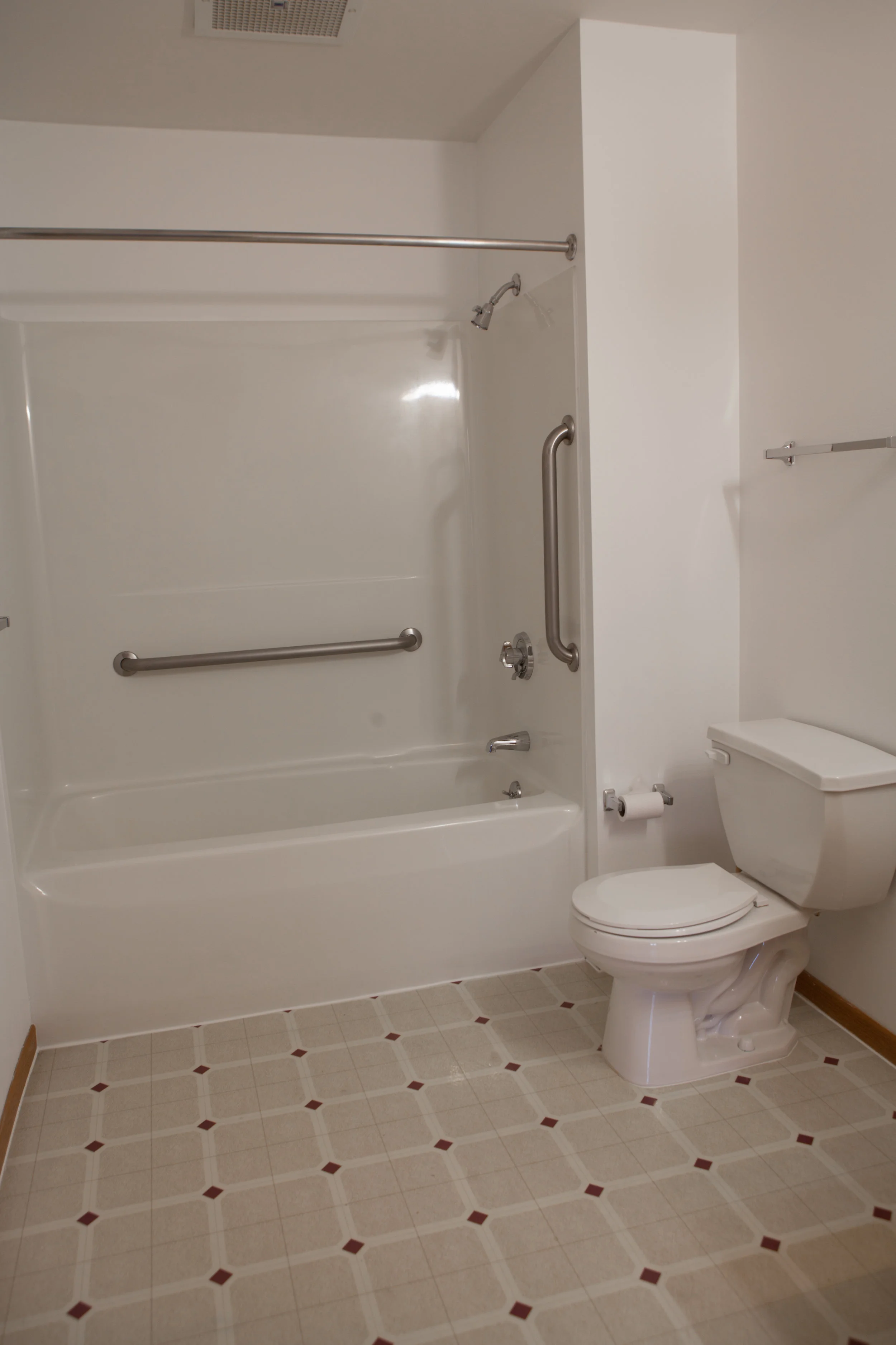 McCarty Place — M.E. MANAGEMENT