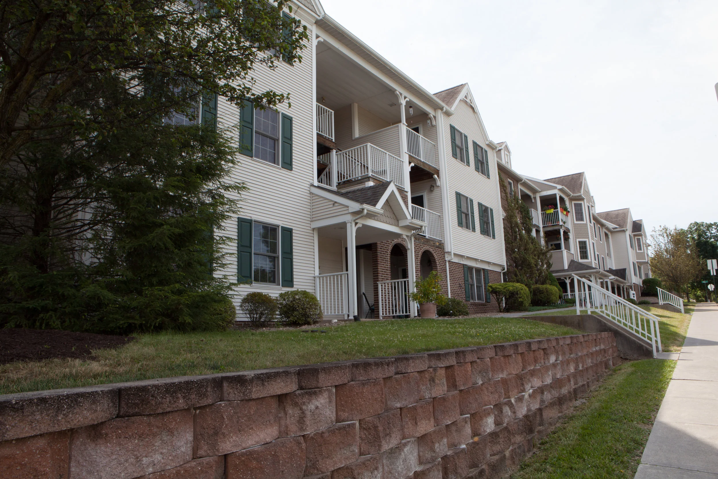 McCarty Place — M.E. MANAGEMENT