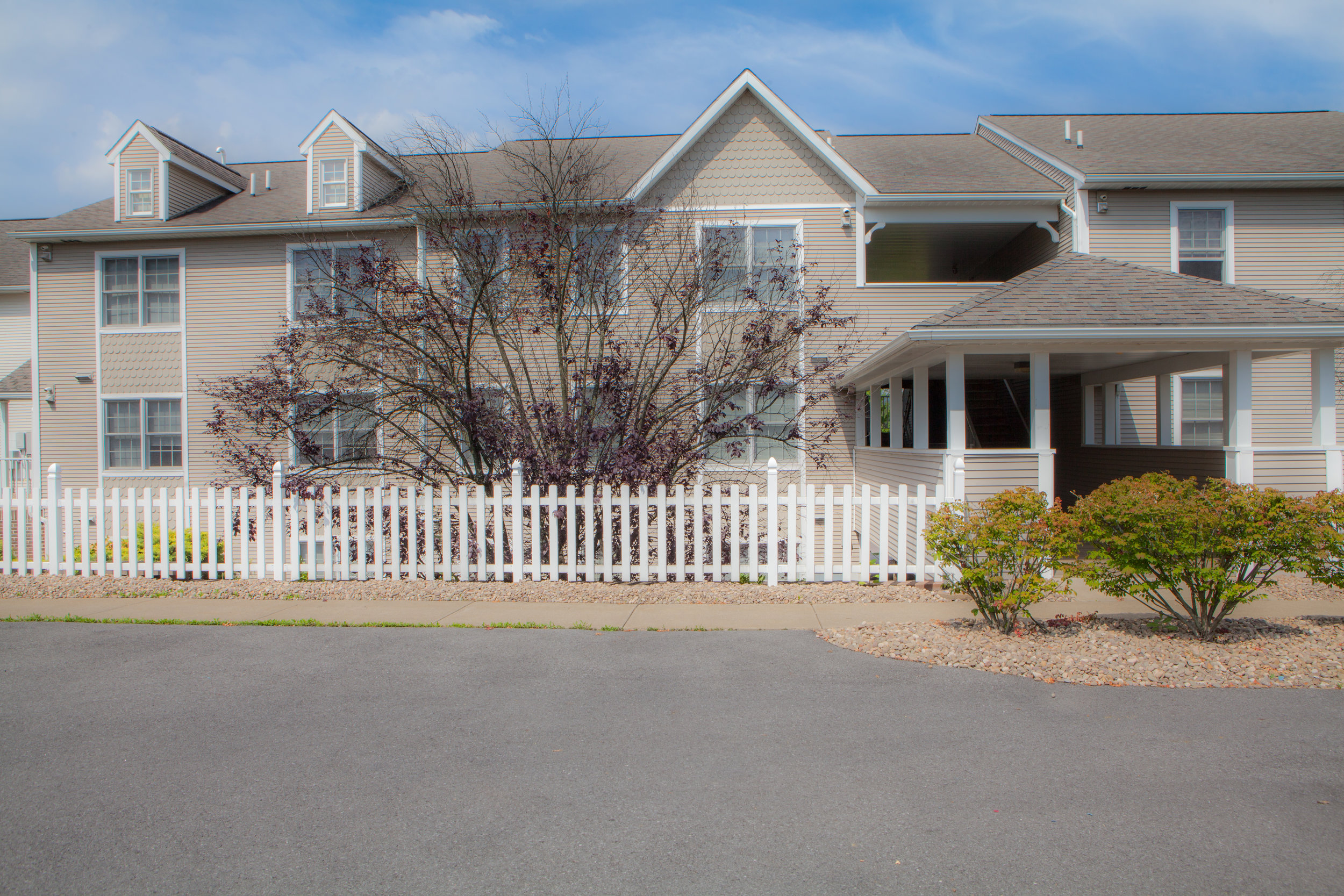 McCarty Place — M.E. MANAGEMENT