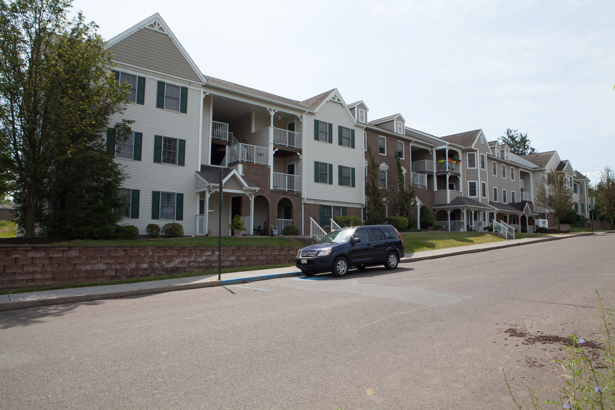 McCarty Place — M.E. MANAGEMENT