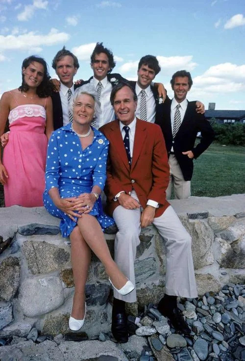 Barbara+Bush+n+Family+Dirck+Halstead+The+LIFE+Images+Collection+Getty+Images.jpg