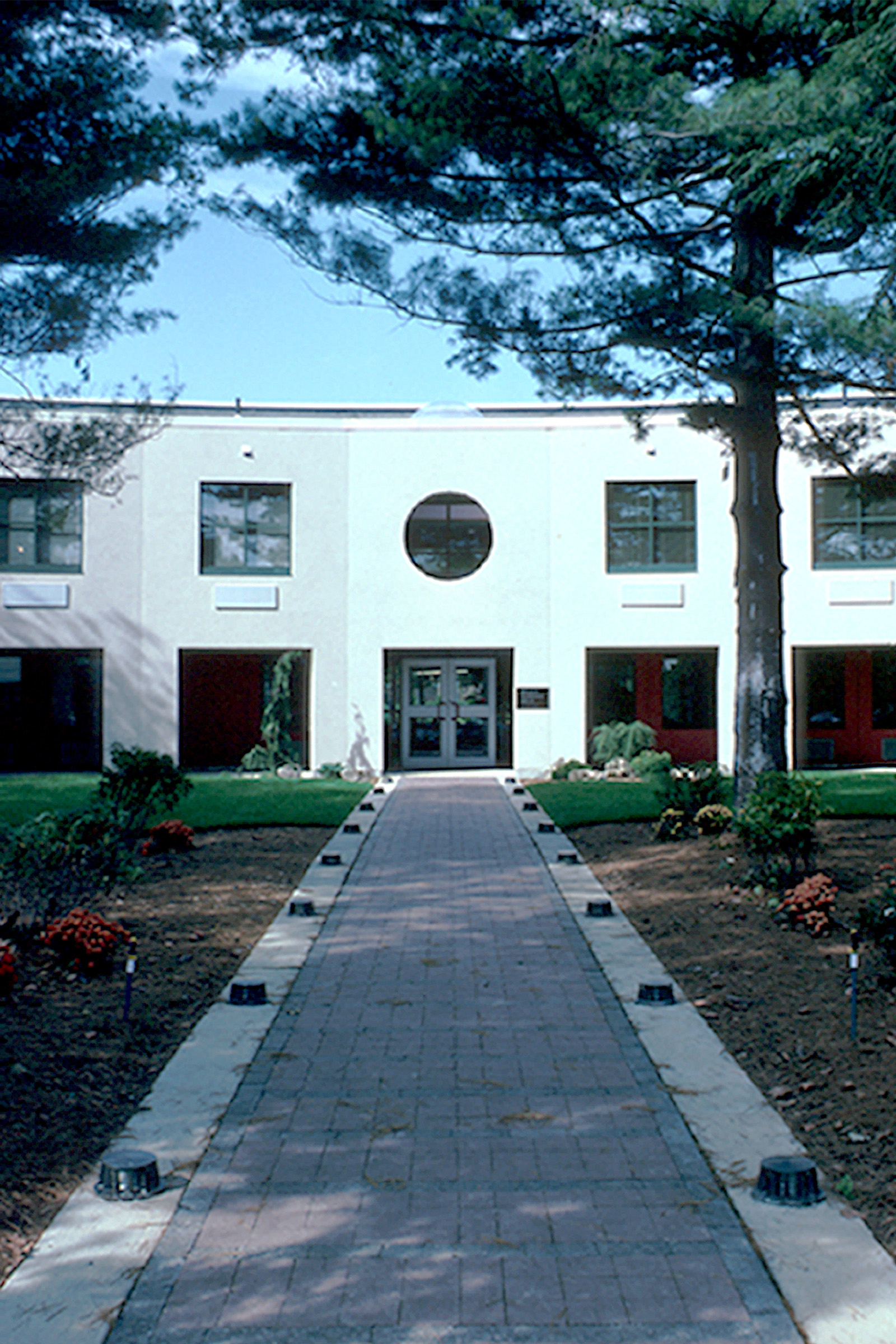 Exterior View 3 - Site Entry to Building.jpg