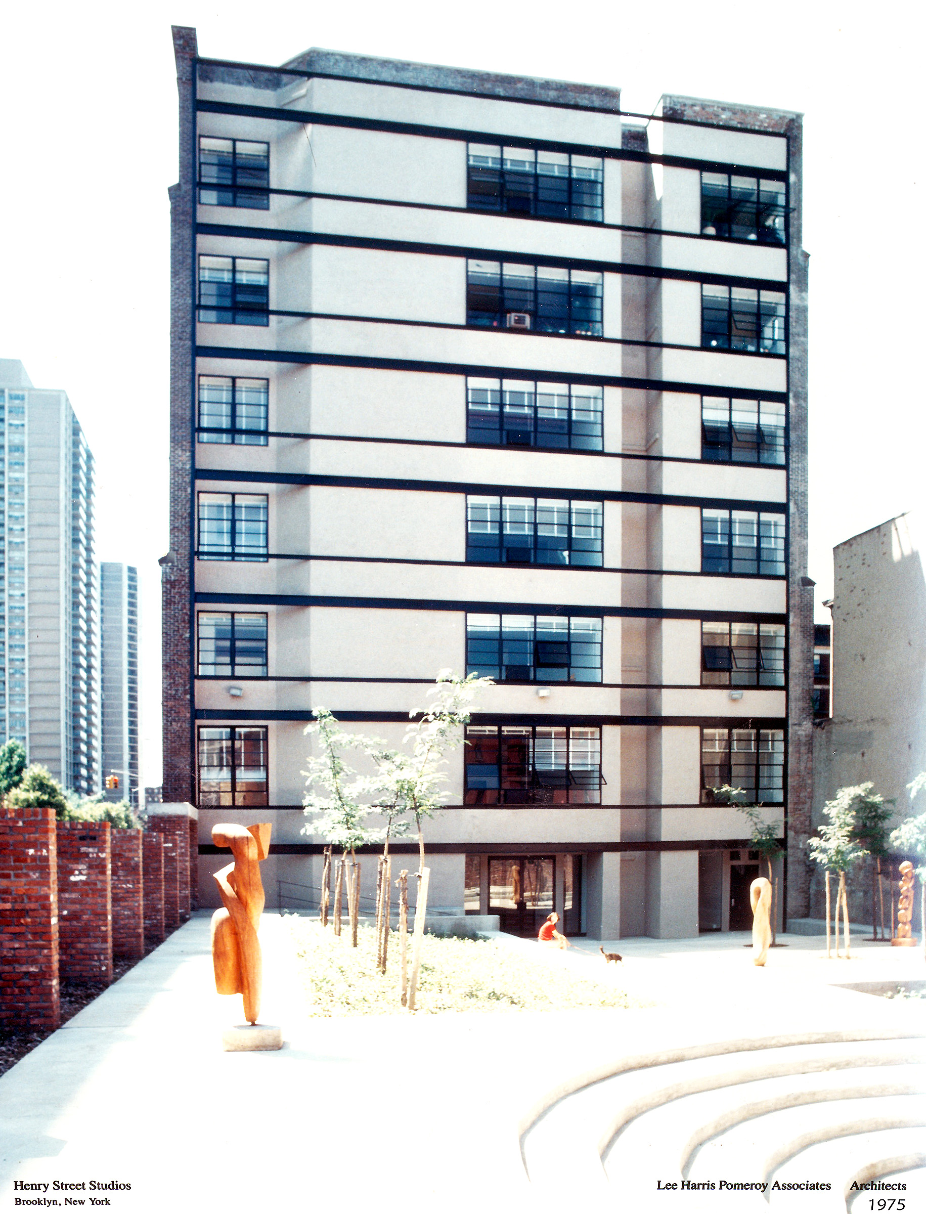 Henry Street- courtyard with sculpture 2.jpg