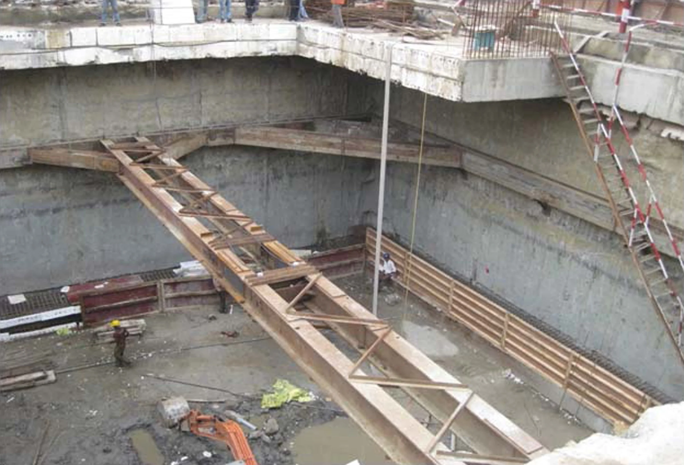 LHPA brochure Sealdah-3.jpg