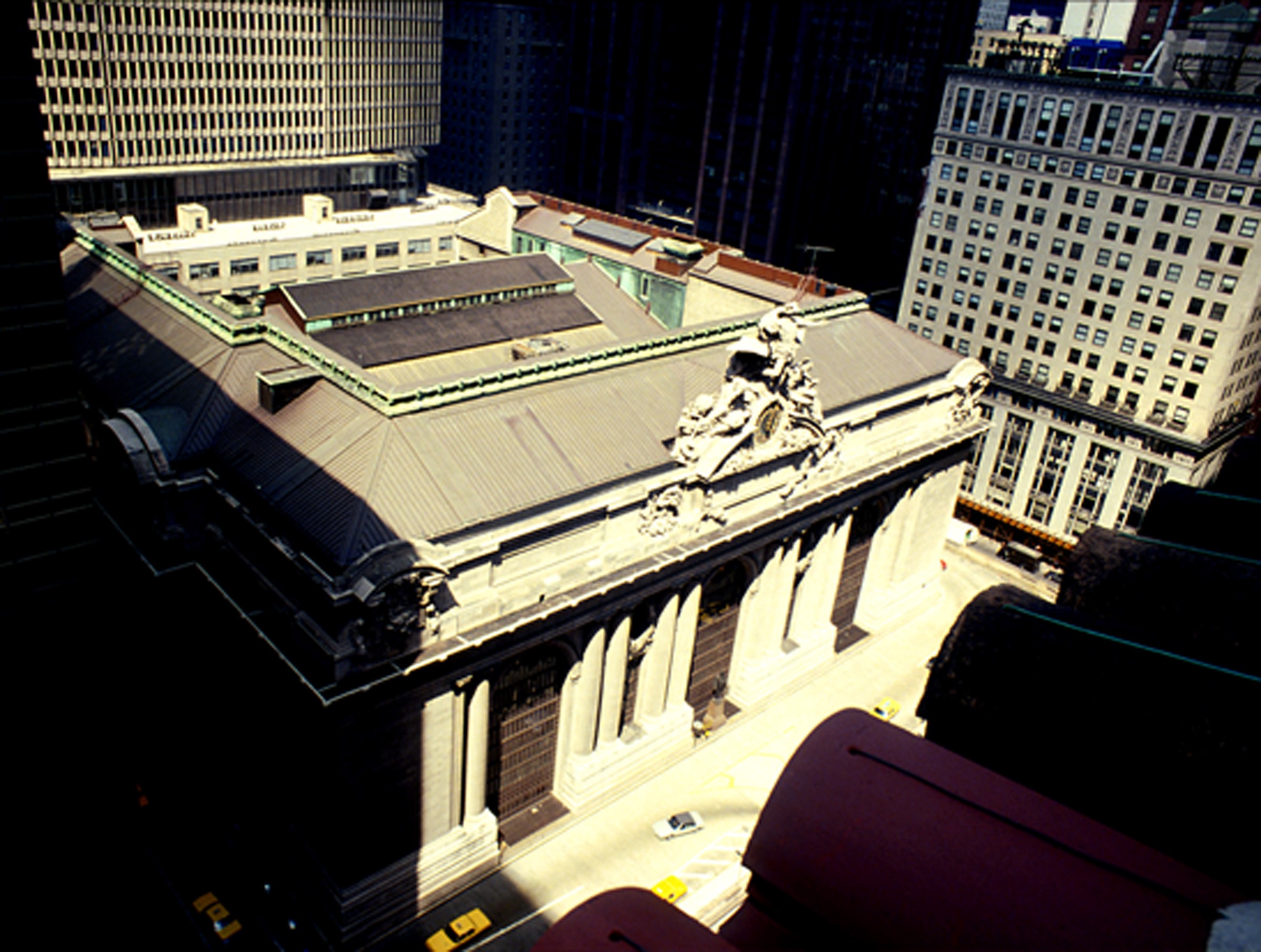Grand Central - Roof Overview From Side.jpg