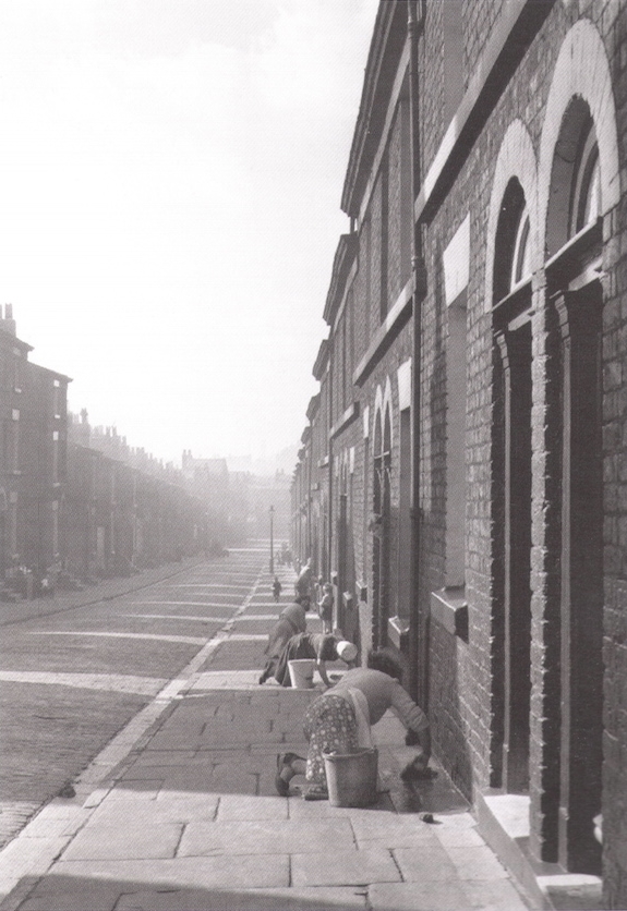 Donkey-stoning: a daily spectacle in working-class neighbourhoods in the 1950s.