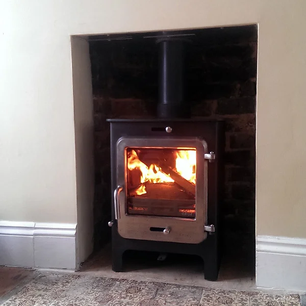 Ekol-clarity-5-burnished-door-brighton-woodburner-installation
