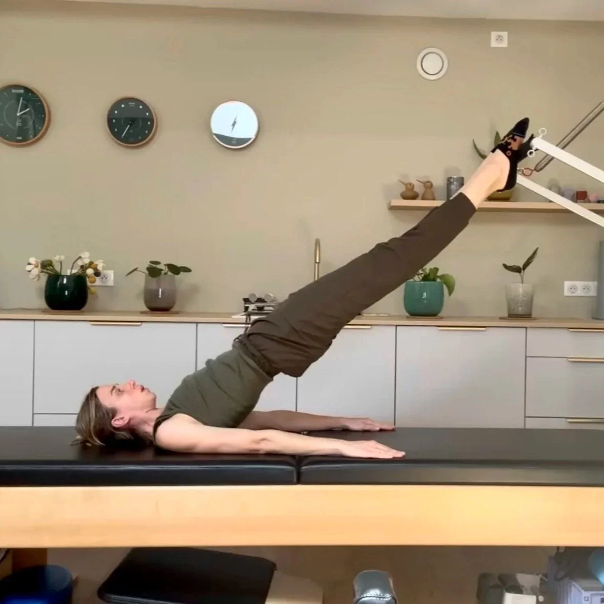 exercice-pilates-tower-parakeet-bordeaux