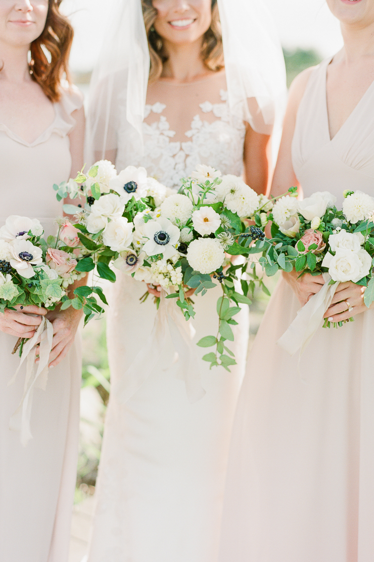 White Wedding Bouquet by AvaFloral Photos