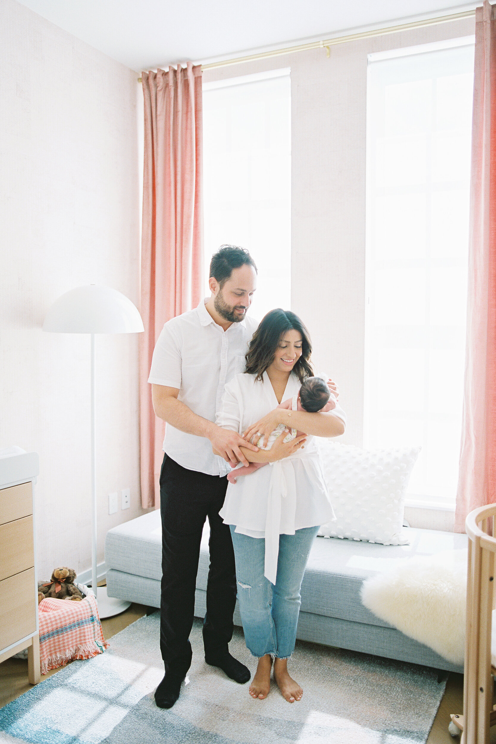 Brooklyn-Lifestyle-Newborn-Session-Photos-02.JPG