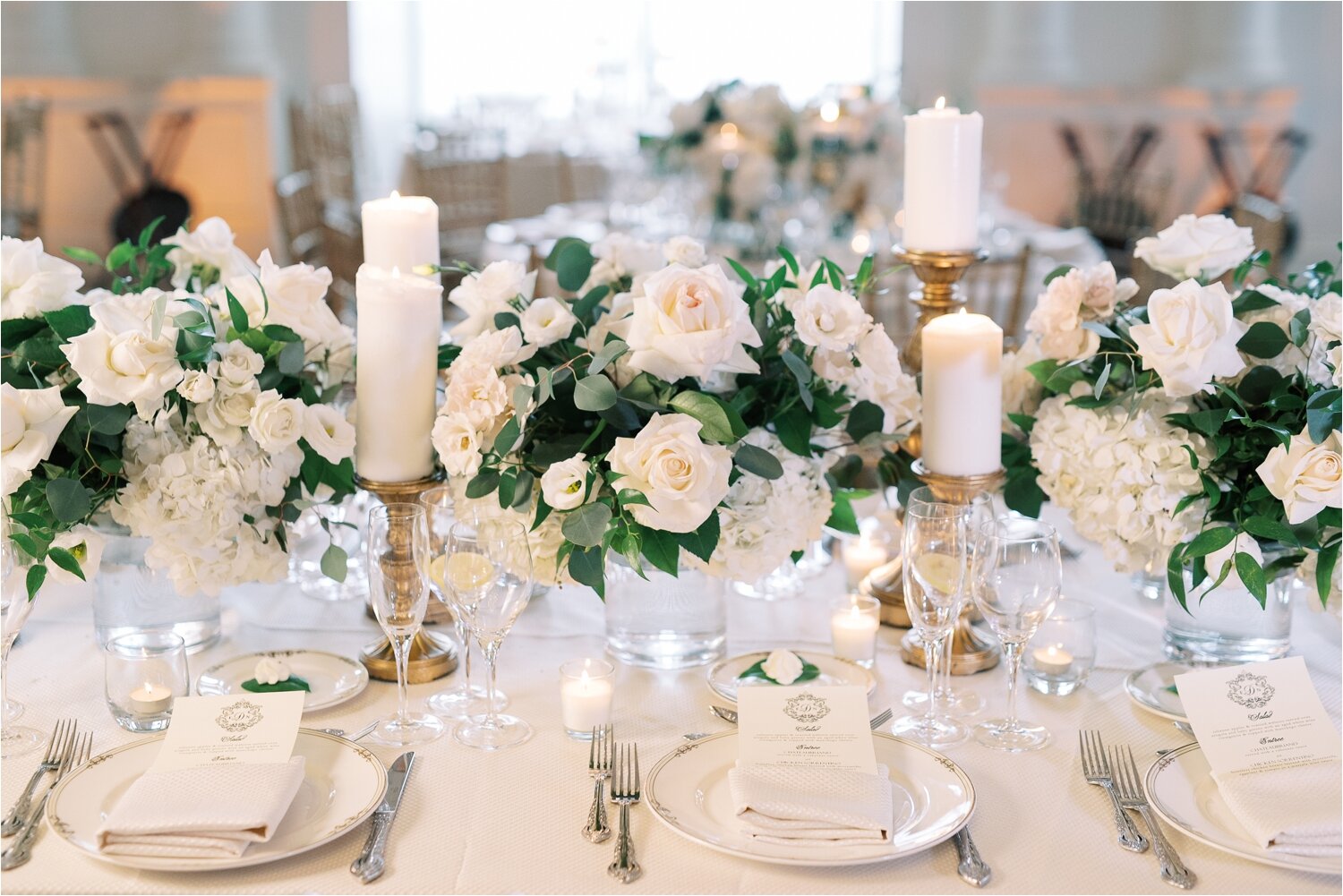 White, Green, and Gold Reception Table Decor