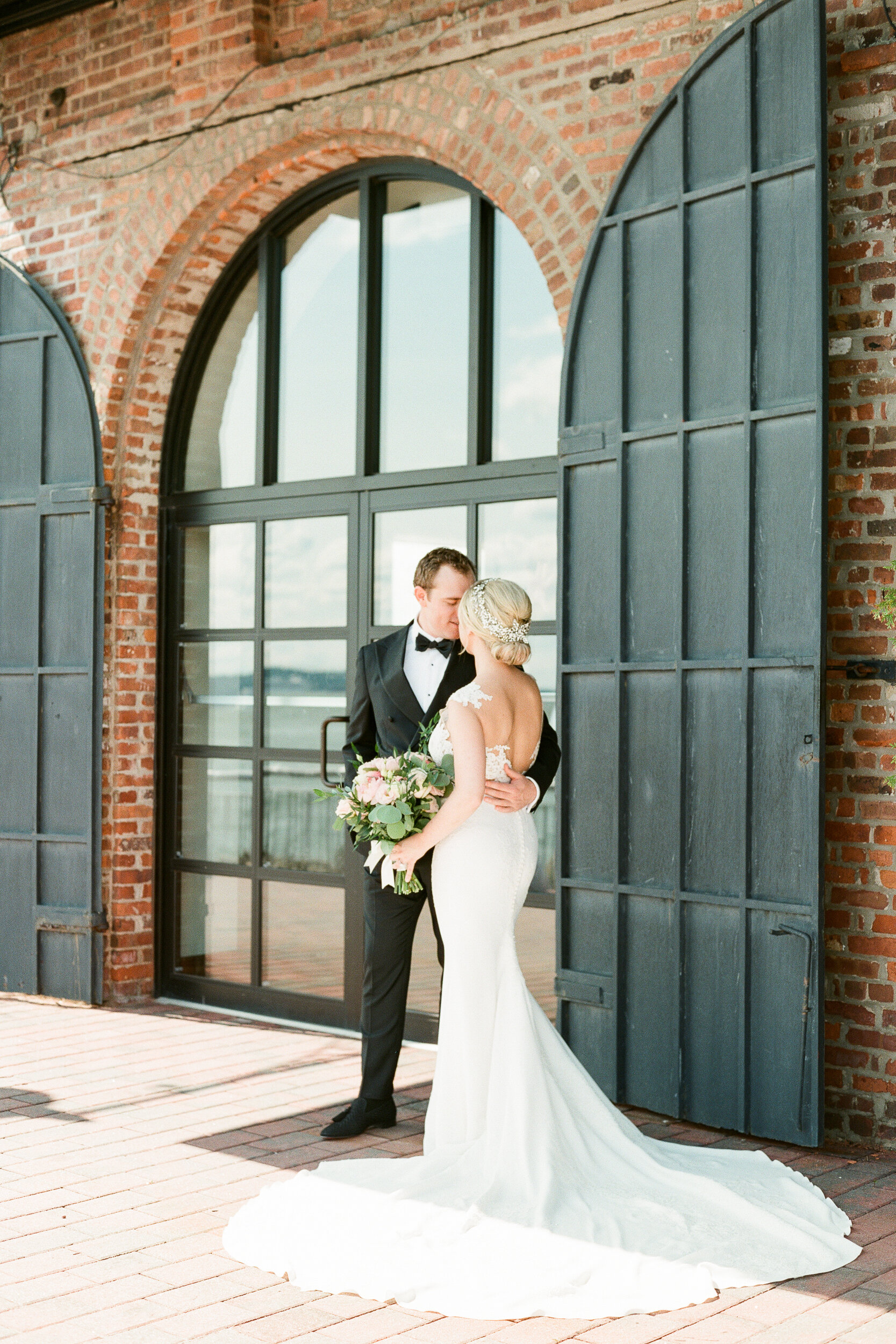 Liberty-Warehouse-Wedding-Photos-10.JPG