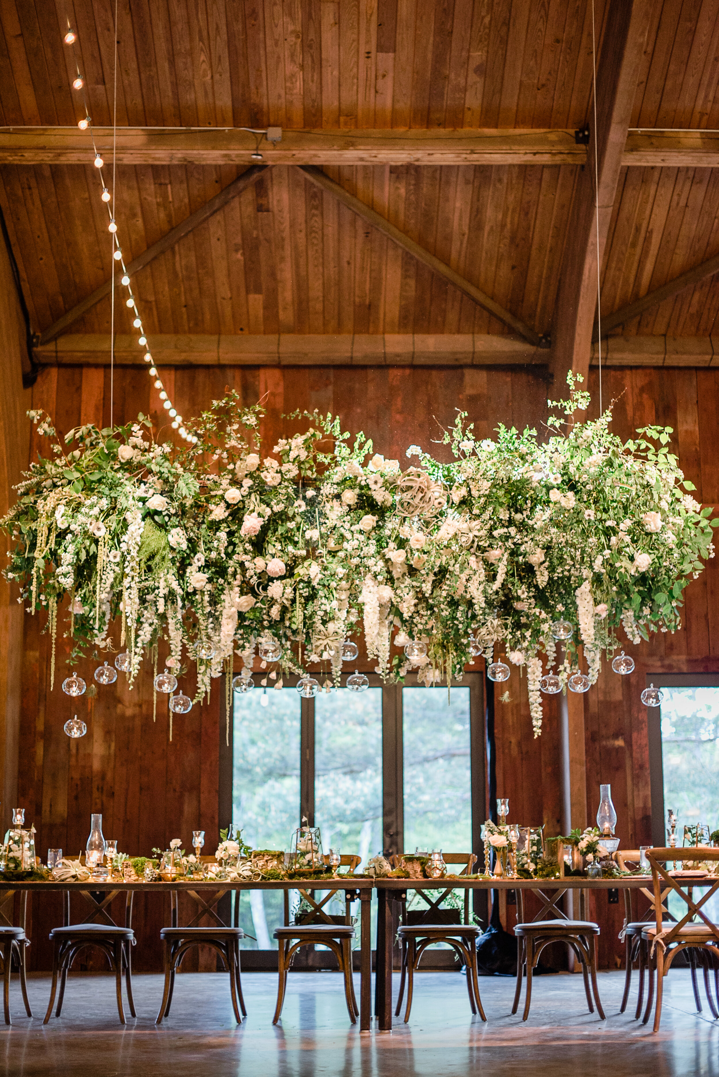 Barn reception at Cedar Lakes Estate wedding