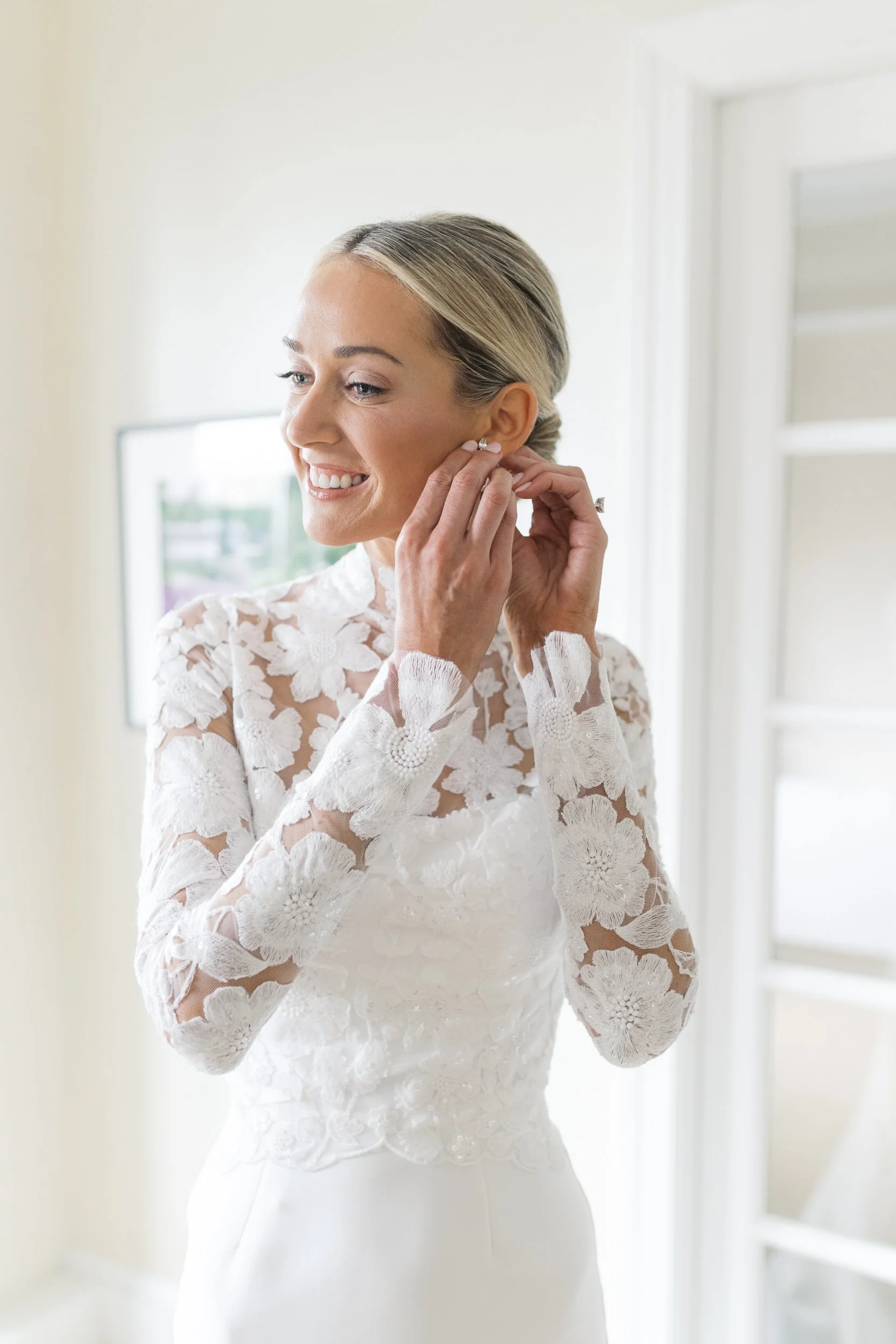 Bride Getting ready at New York Athletic Club, NY