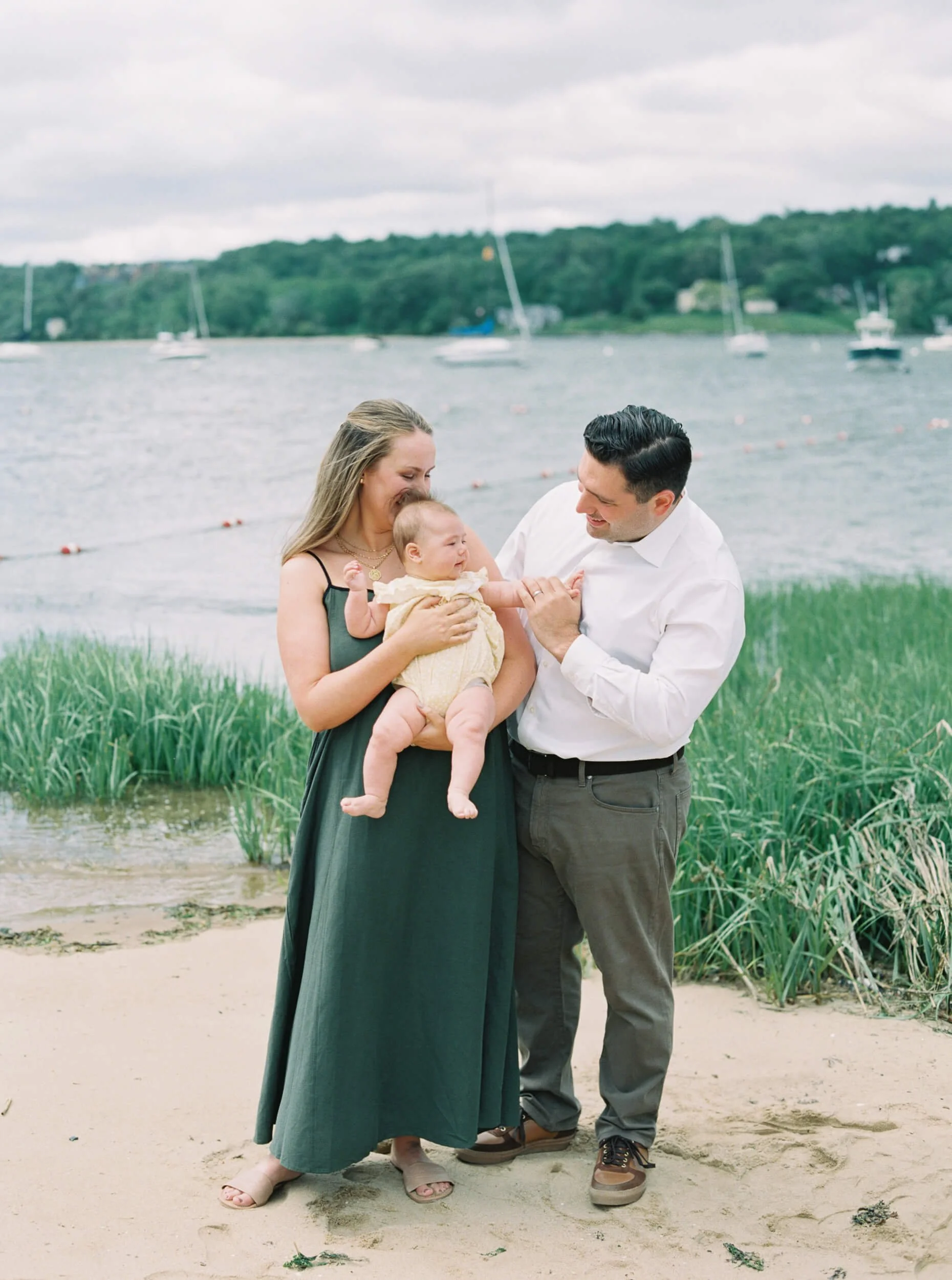 Outdoor Family Photos in Cold Spring Harbor, NY