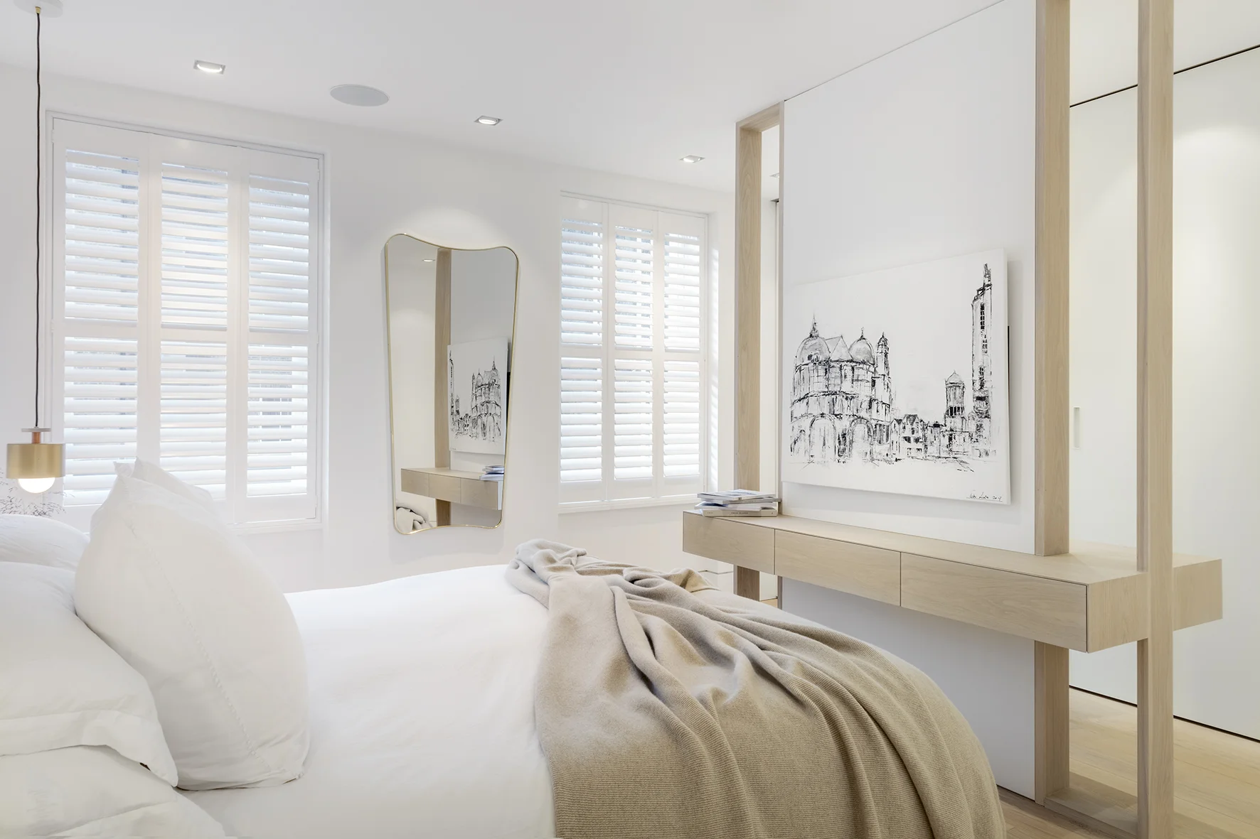 MASTER BEDROOM