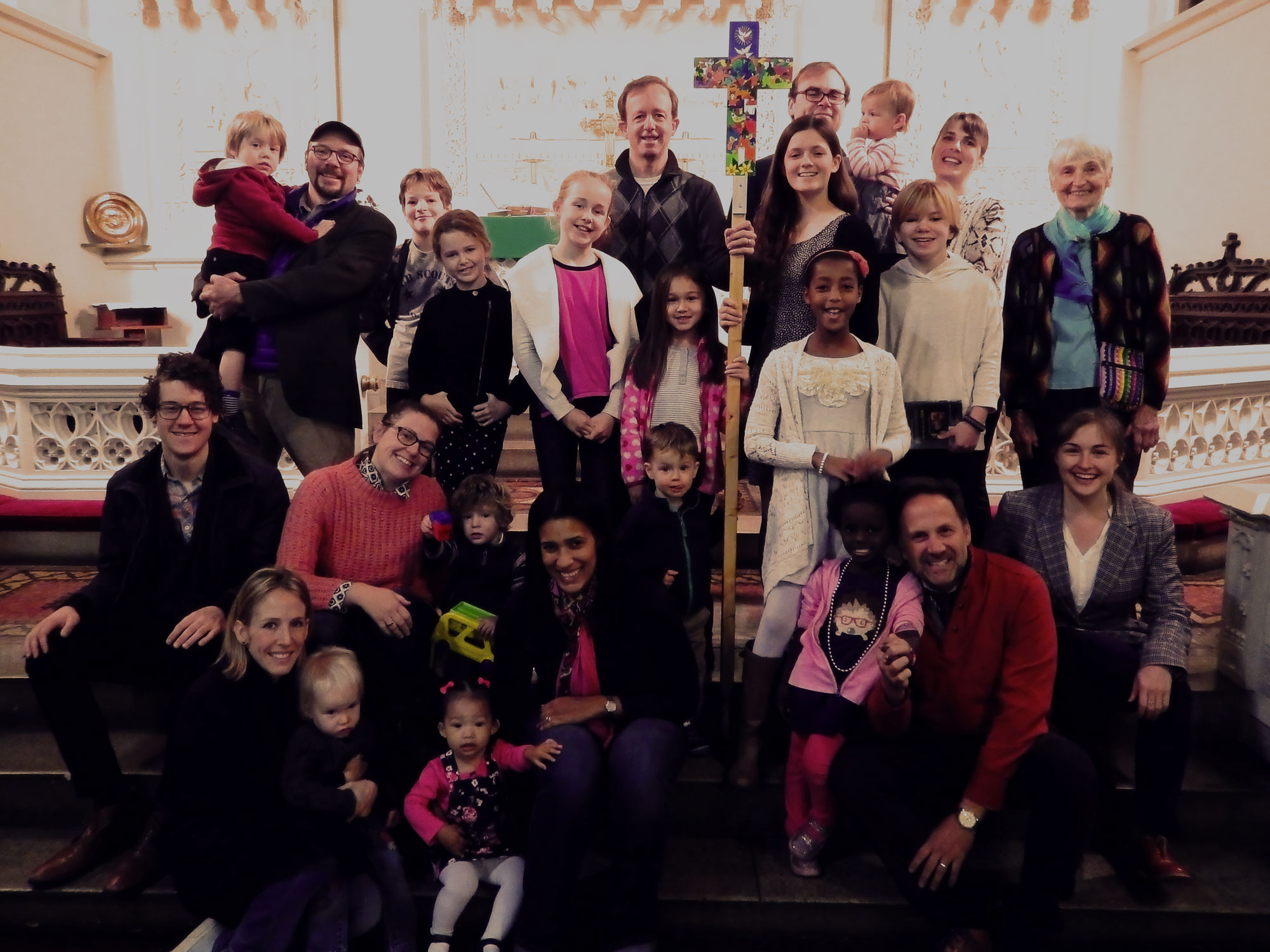 Sunday-School-group-photo_web2_2000.jpg