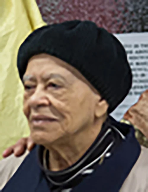 Alicia Papaleo_websize_500.jpg