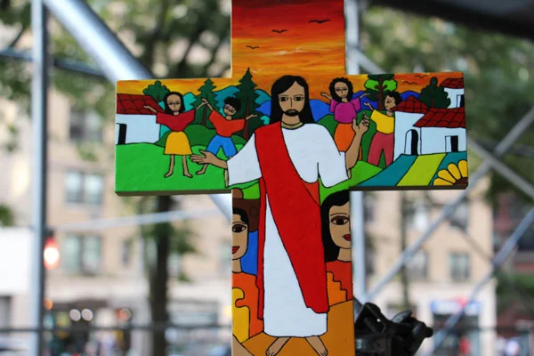 2018-El-Salvador-Cross_side2_close_websize600.jpg