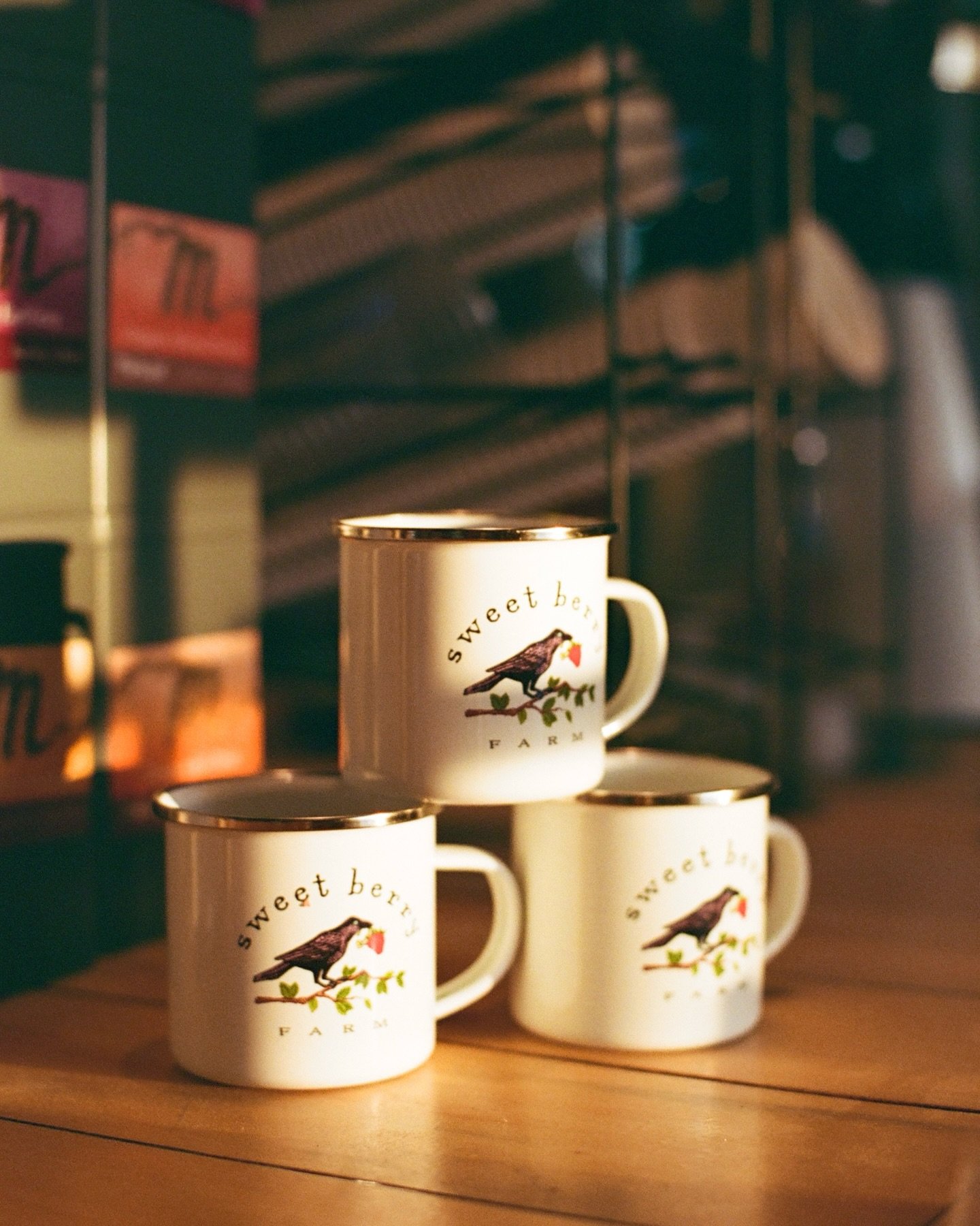 Warm drinks on repeat as we stay bundled and cozy ☕️ What caf&eacute; menu item are you looking forward to ordering again this year?