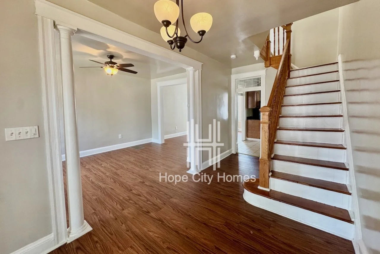 622 N Grantley - 3.jpeg