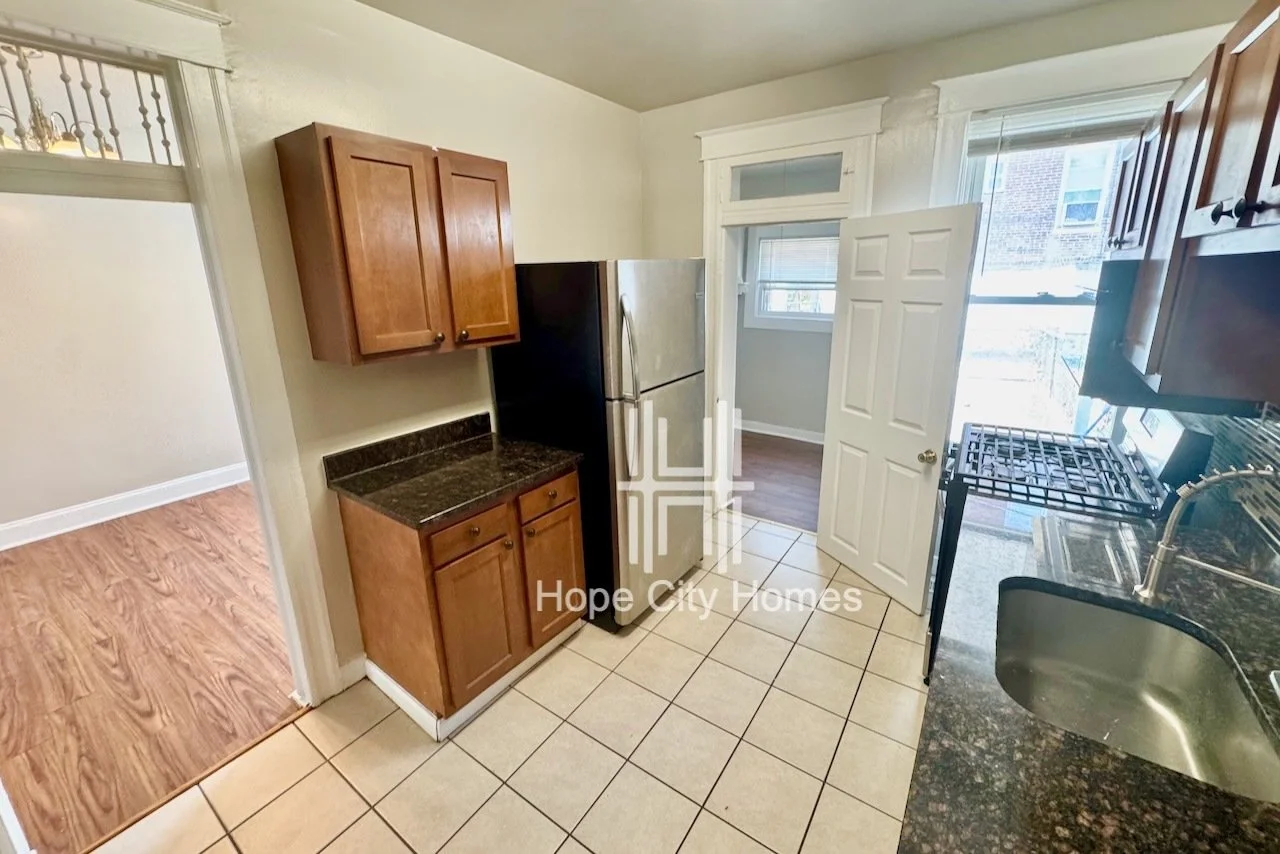 622 N Grantley - 7.jpeg