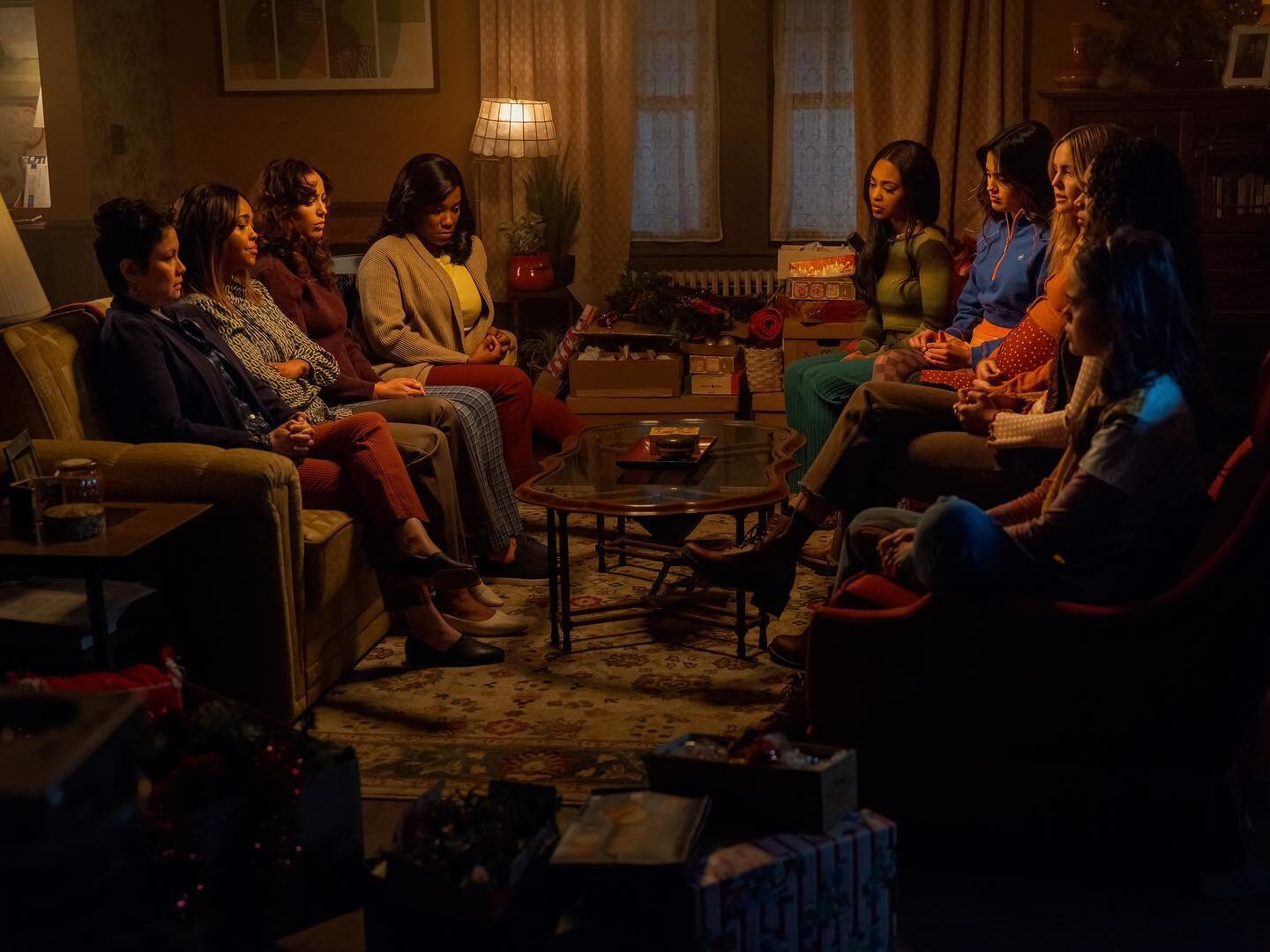 Mothers and daughters. @prettylittleliars @hbomax @hboasia