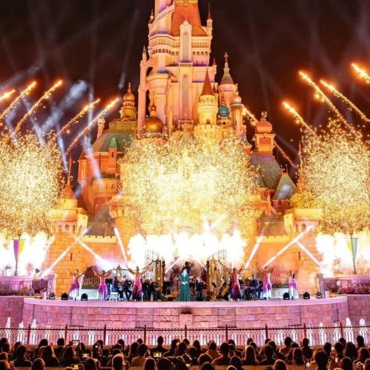 PHOTOS: Lea Stars in Hong Kong Disneyland's 20th Anniversary Concert