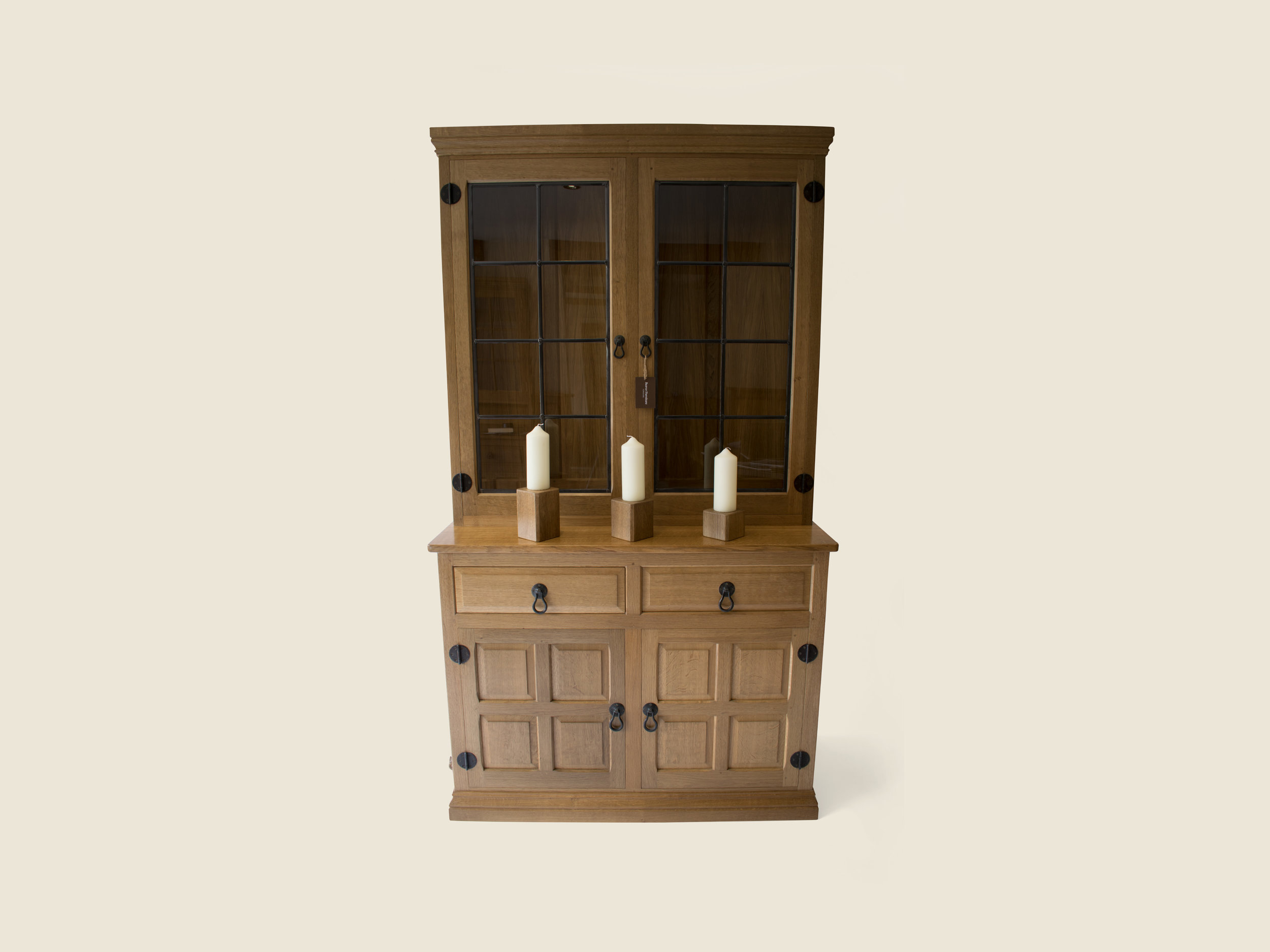 BF407 Traditional Oak Display Dresser 