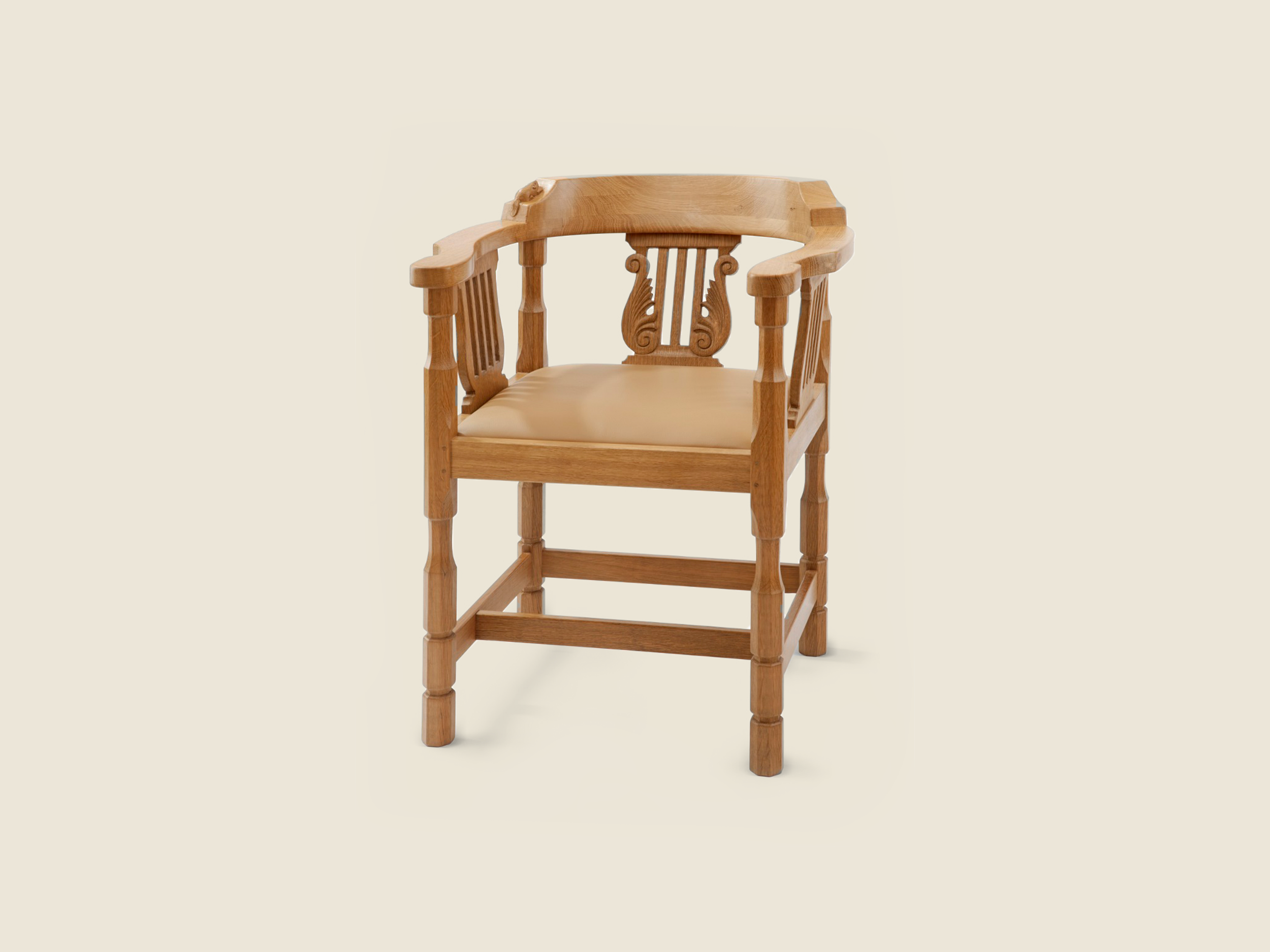 BF218 Monks Chair  