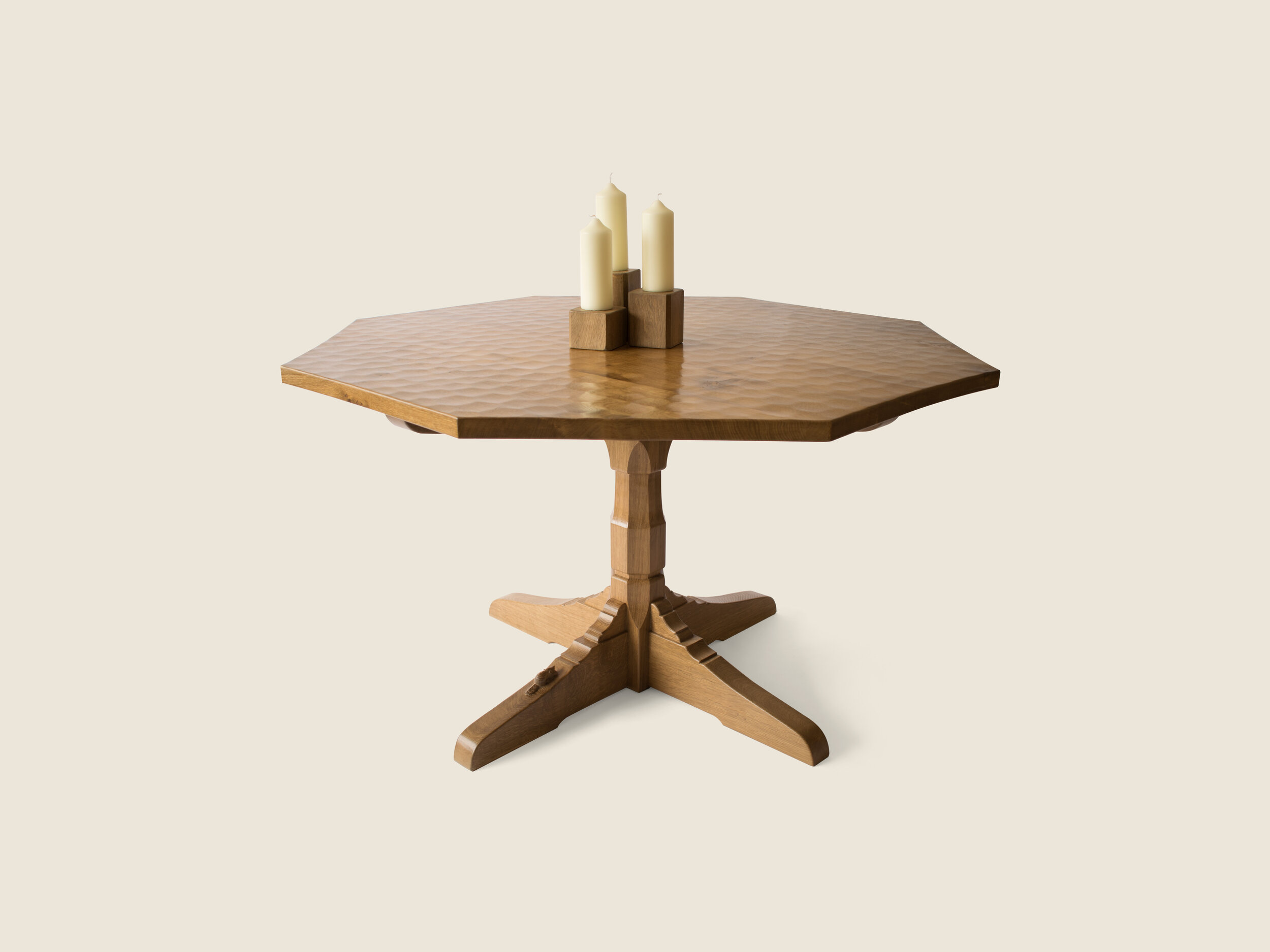 BF109 Octagonal Dining Tables from 4'2" to 5' diam