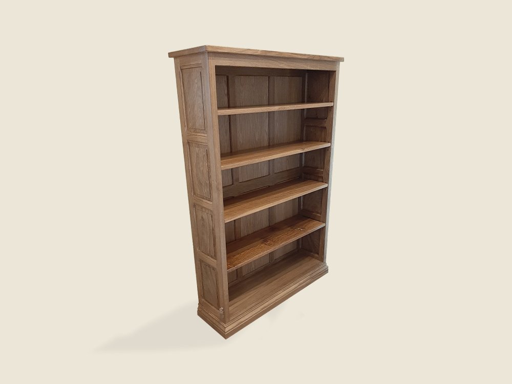 BF907 Tall Oak bookcase 