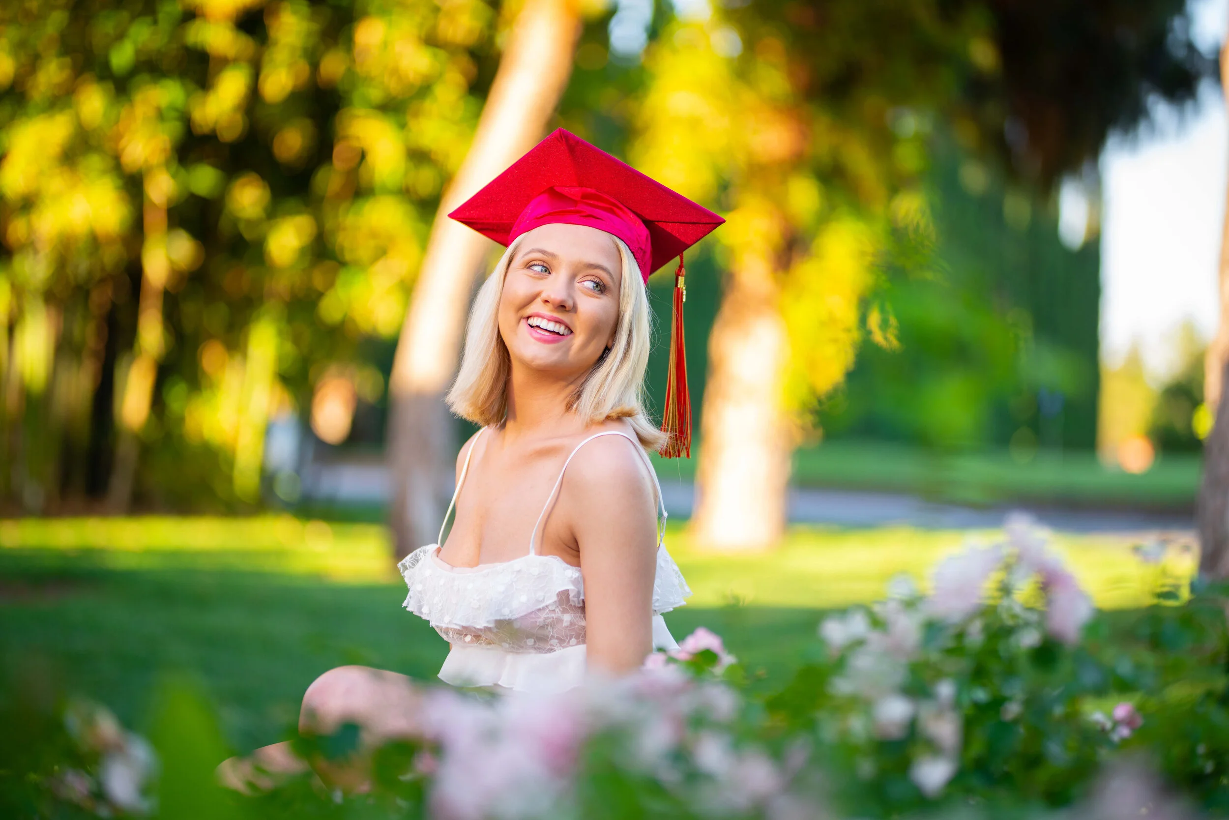 Remi & Emily Grad (86).jpg