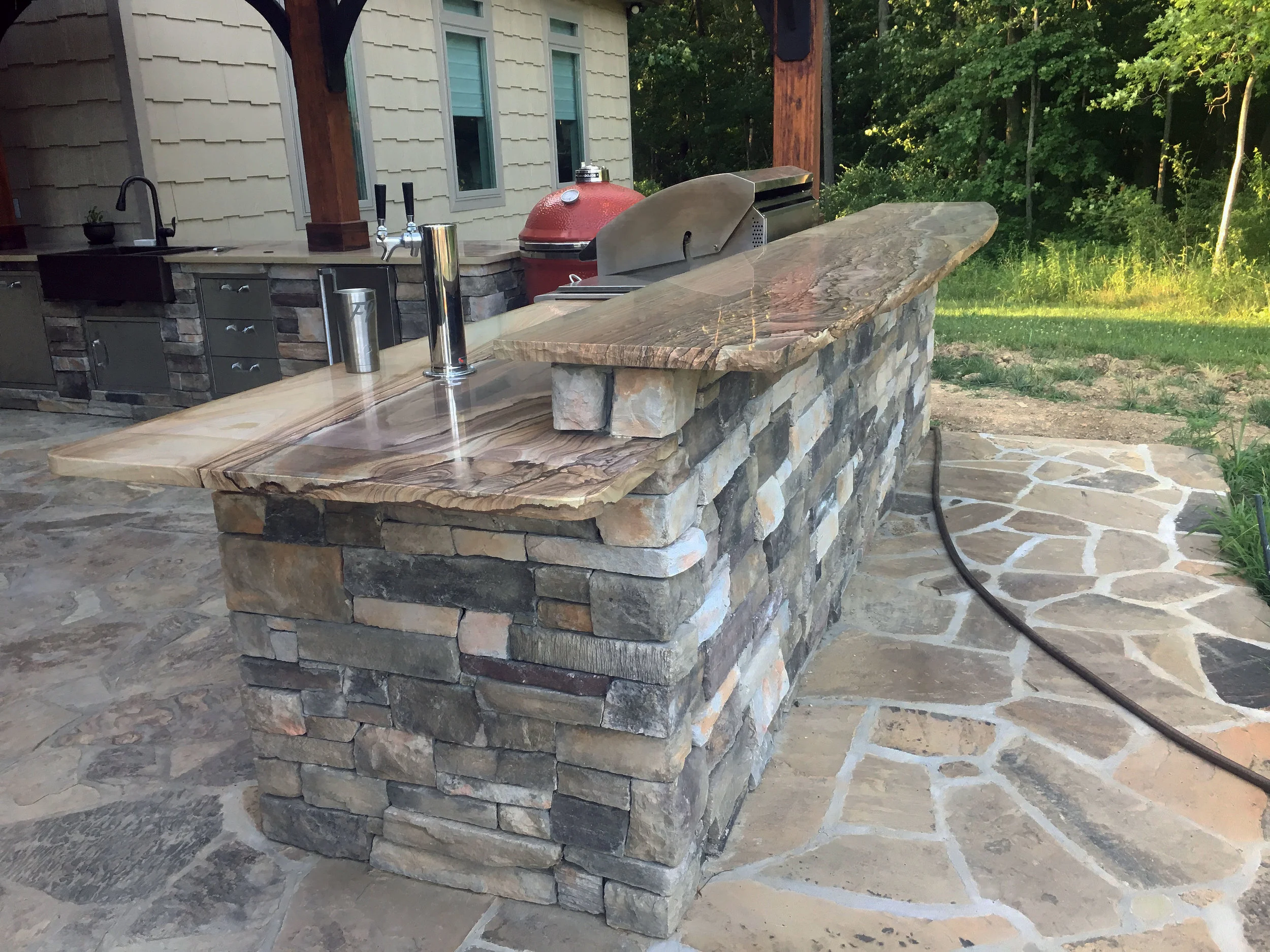 Outdoor Kitchen