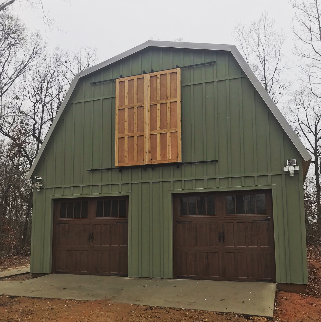 About — J Manifold Construction