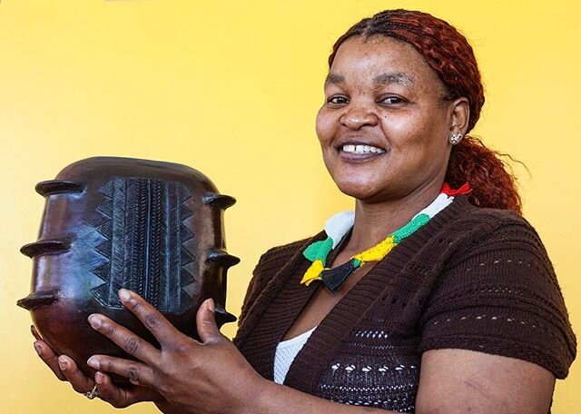 Our next artist spotlight is of the Zulu potter Jabulile Nala @jabulile_nala_pottery who will be sharing in her family&rsquo;s tradition of South African pit-fired vessels. She will be firing work here @starworksceramics in addition to joining a pane