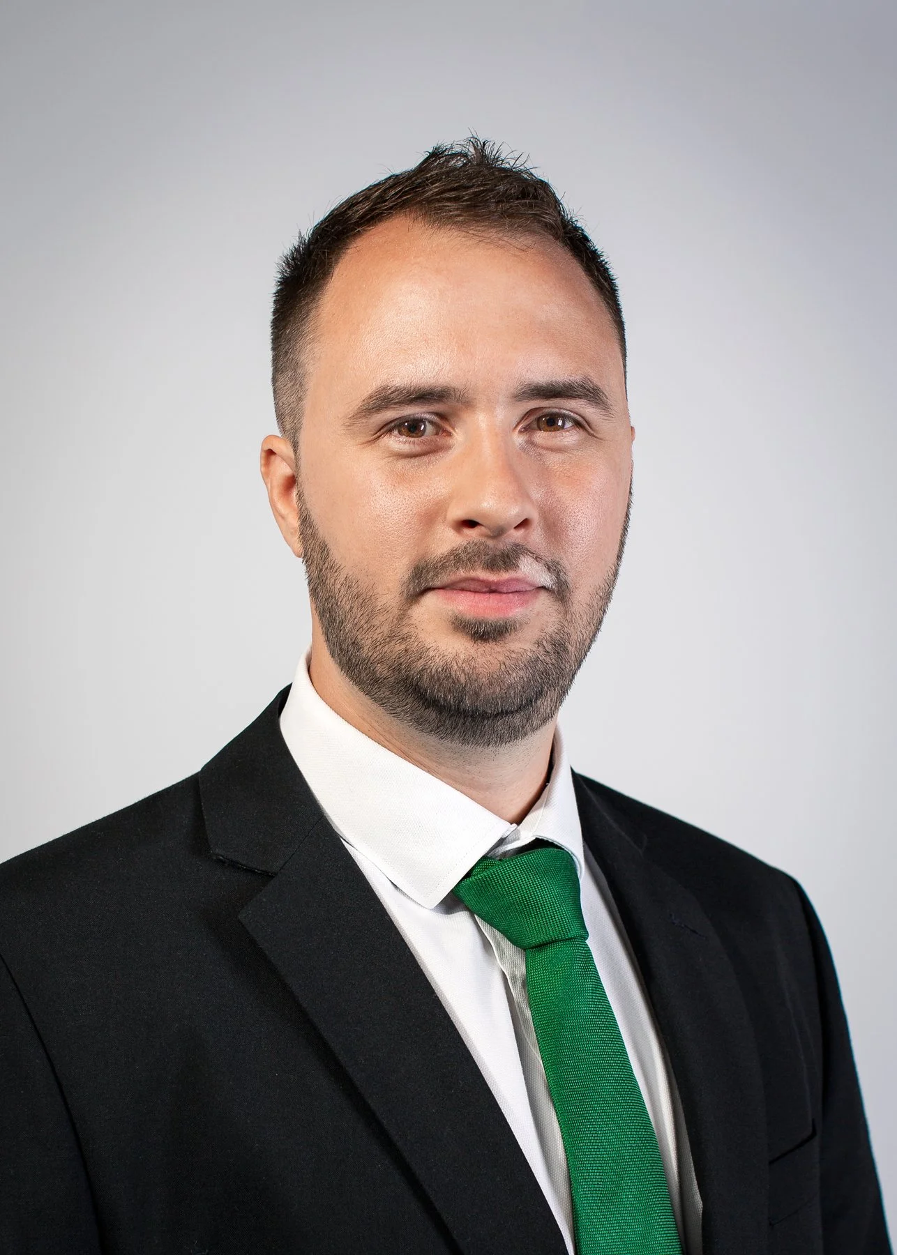 FabioBurrelli_Headshots_Web_James_7.jpg