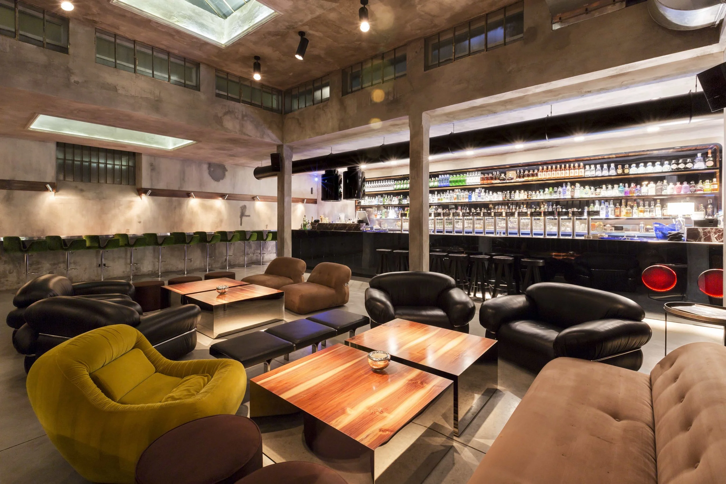 FabioBurrelliPhotography_Architecture_Interior_Dash_Web_10 copy.jpg