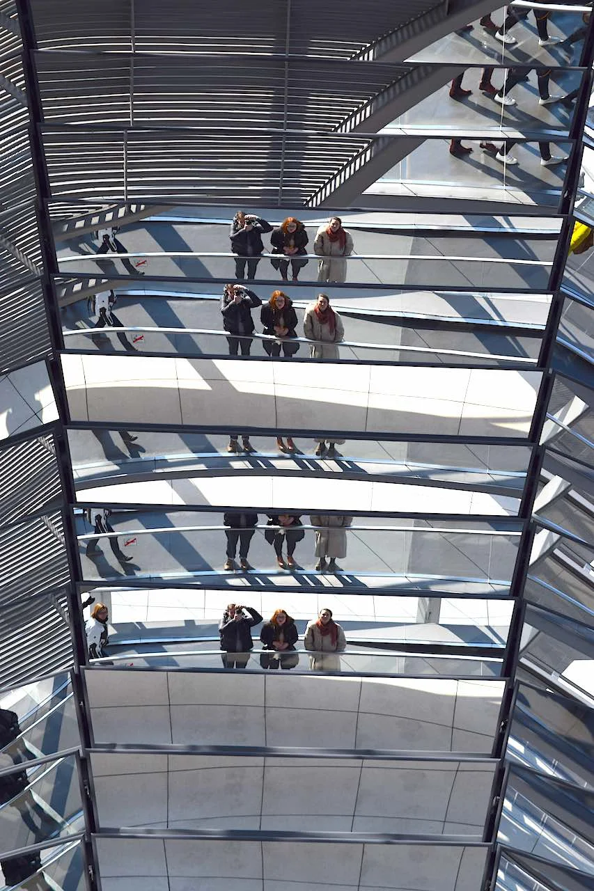reflectionreichstag.jpg
