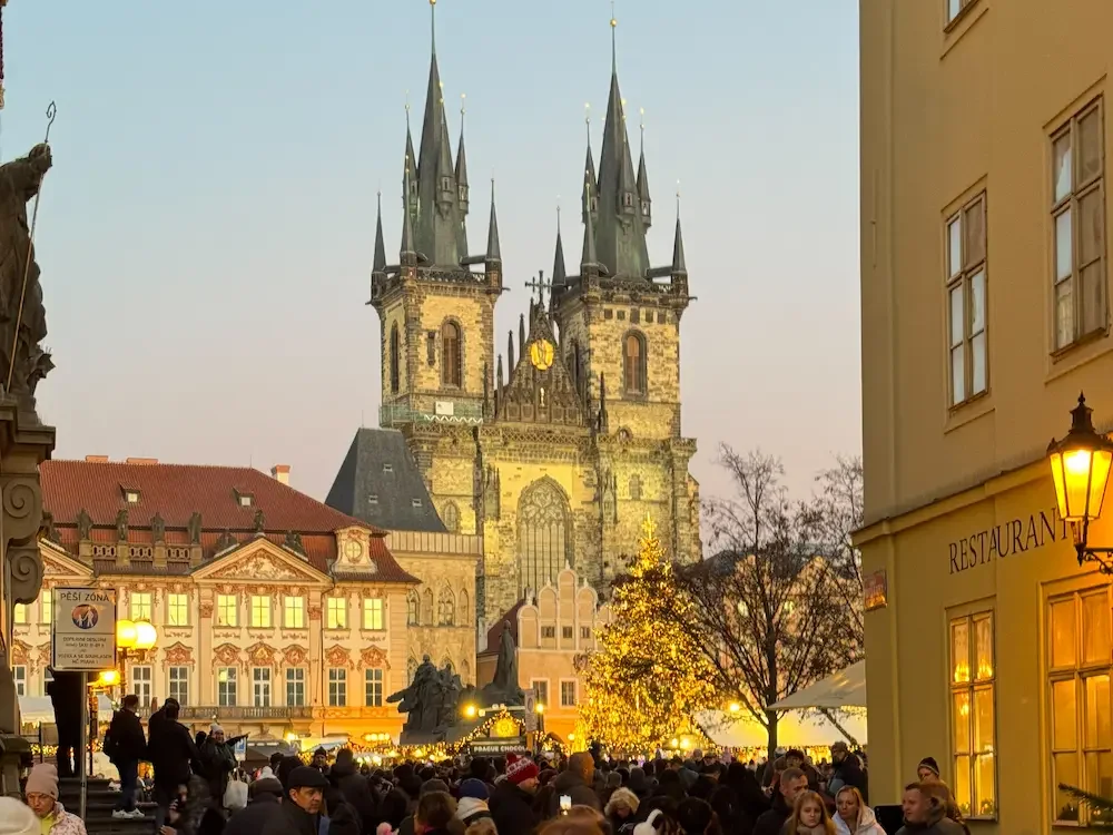 prague-christmas-market.webp