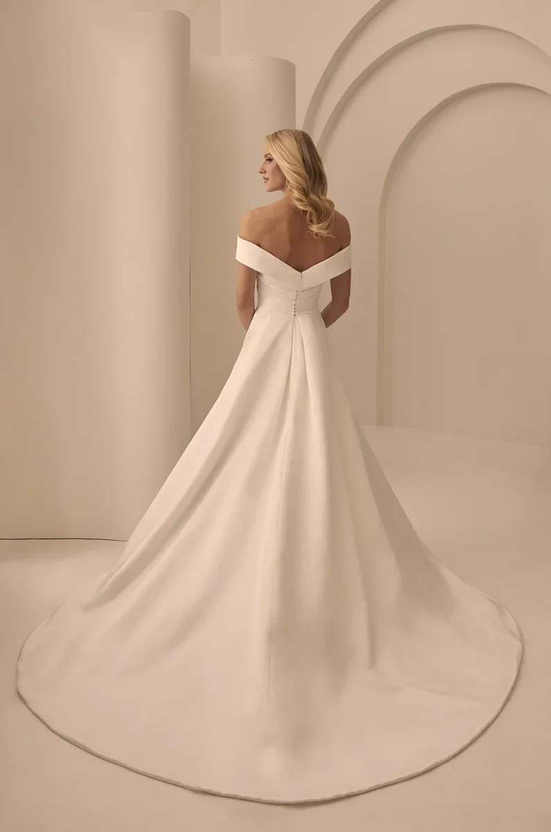 1fb3f19d-96a1-40a8-ba57-89e4190516b5_mikaella-bridal-wedding-dresses-M2510-2_large.webp