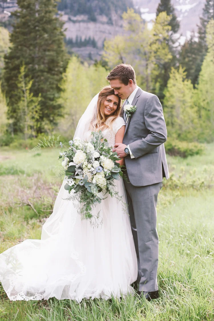 Alyssa and Nathan (c)evelyneslavaphotography 8016713080 (88).jpg