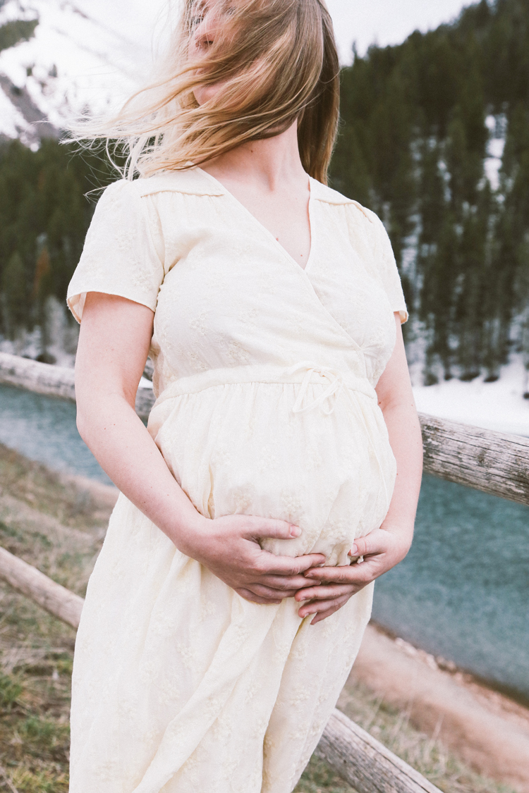 kelsey maternity (c)evelyneslavaphotography2019 (14).jpg